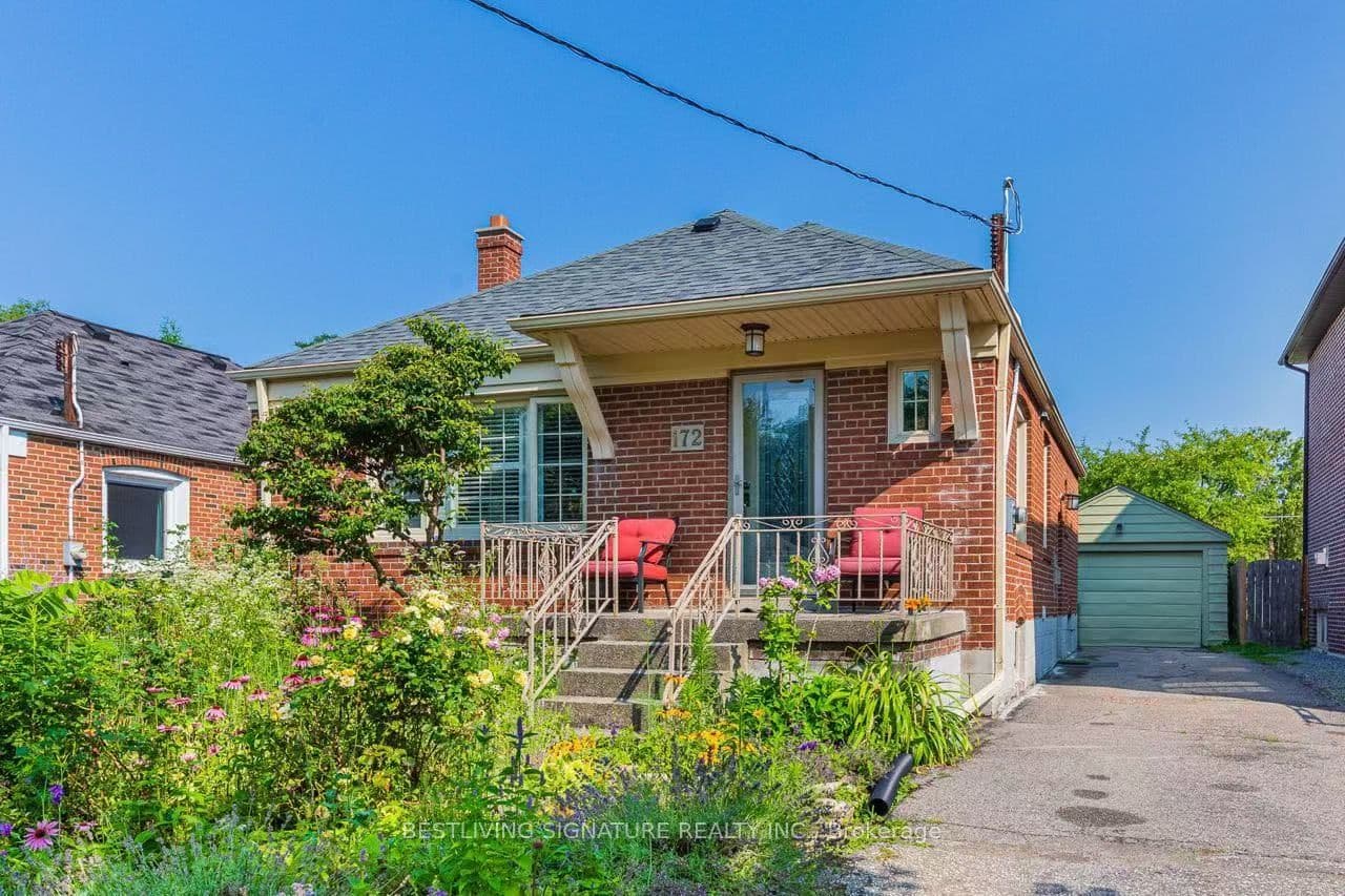 172 Park Home Avenue Upper Floor, Toronto, ON M2R 1W9