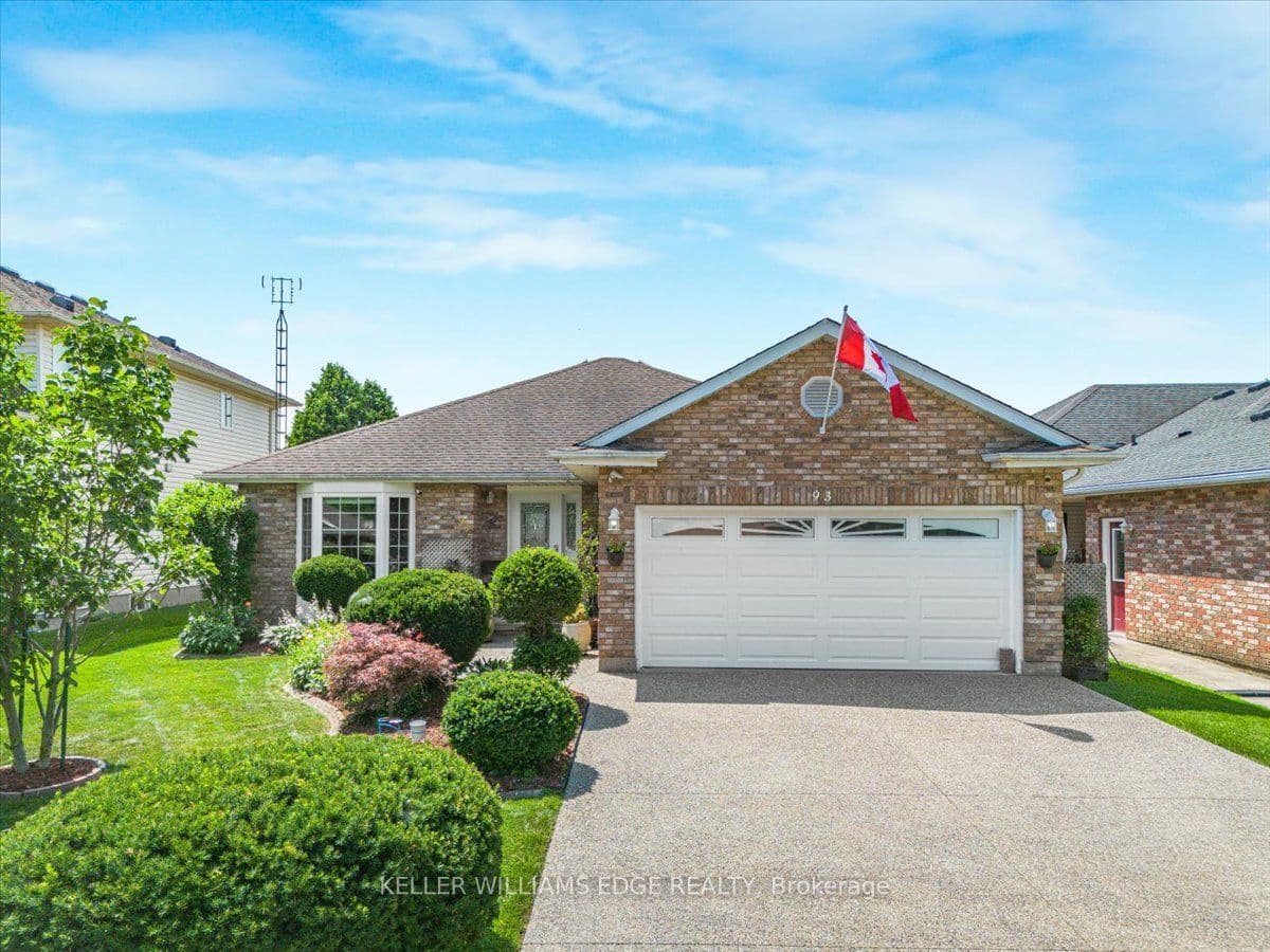 93 Wellandvale Drive, Welland, ON L3C 7C6