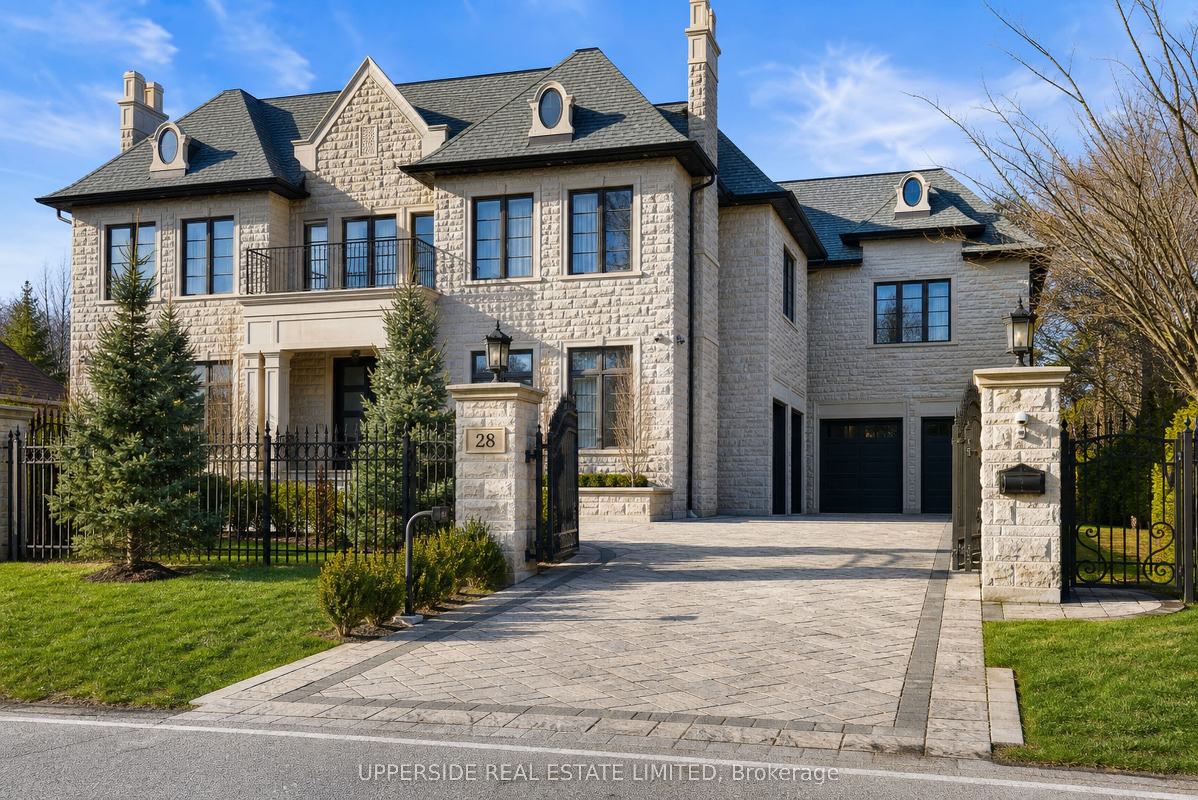 28 Thornridge Drive, Vaughan, ON L4J 1C6