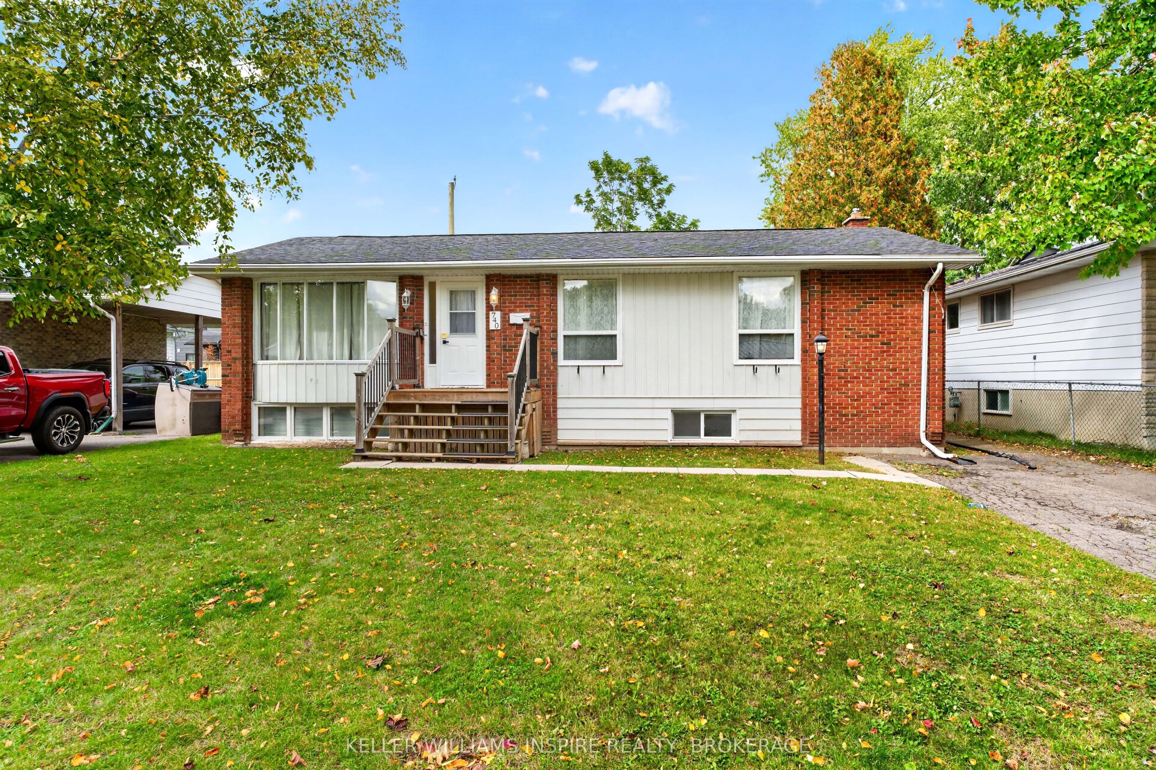 740 Dempster Drive, Gananoque, ON K7G 2E7
