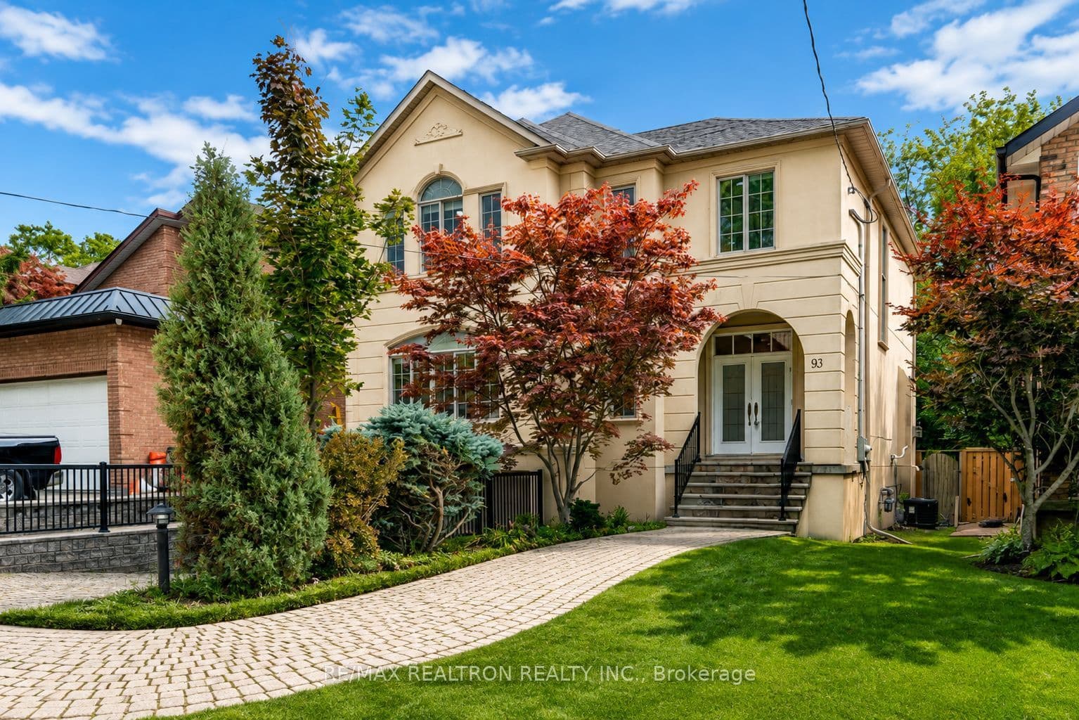 93 Oak Avenue, Richmond Hill, ON L4C 6R6