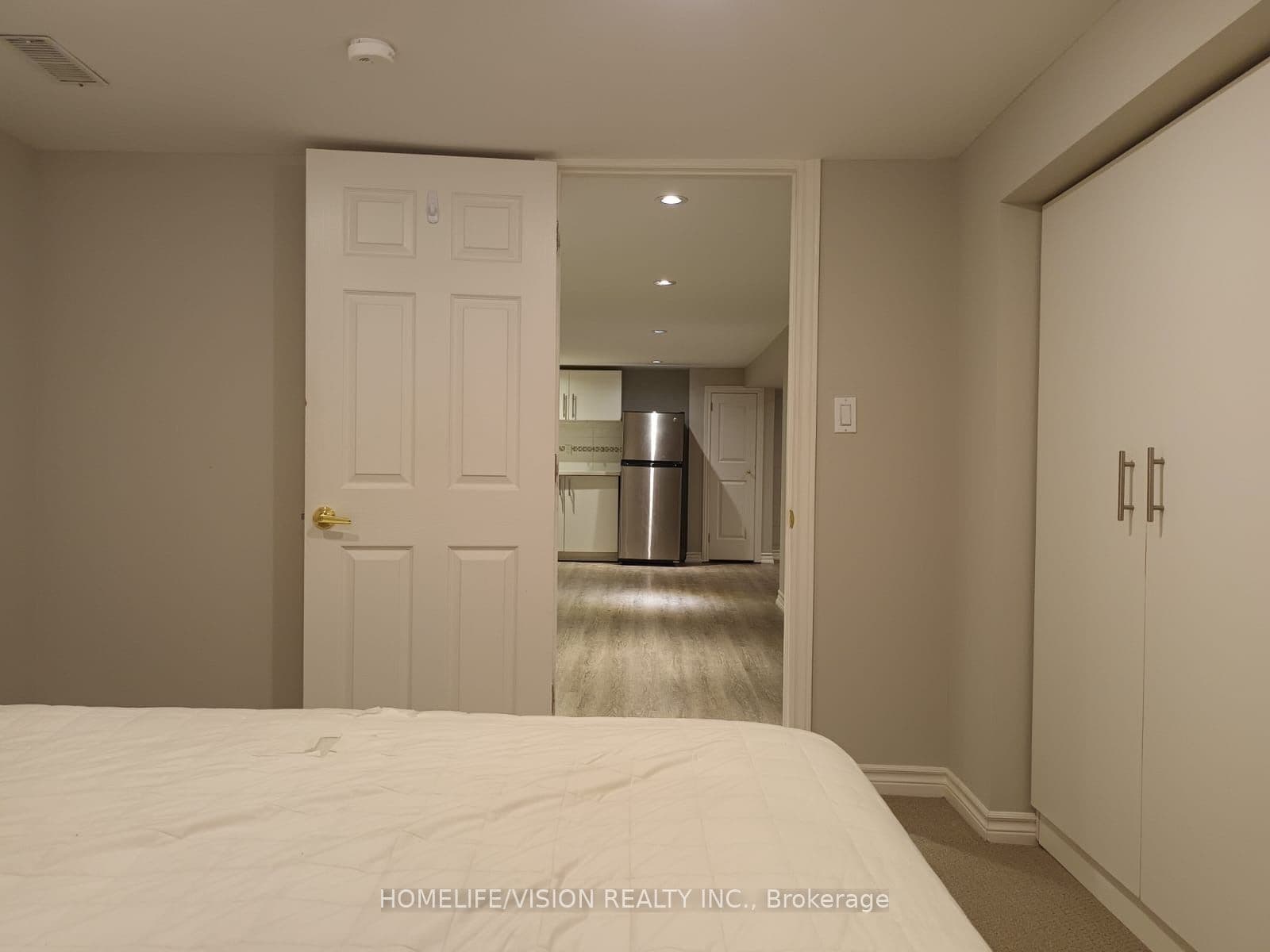 80 Binswood Avenue Basement, Toronto, ON M4C 3N8