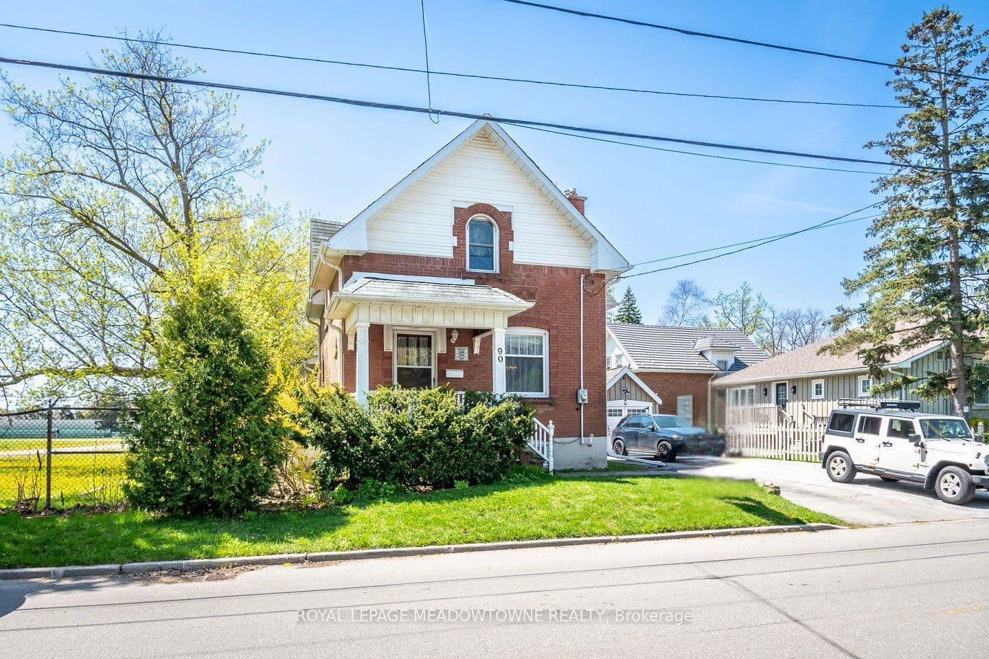 90 Thomas Street, Milton, ON L9T 2E2