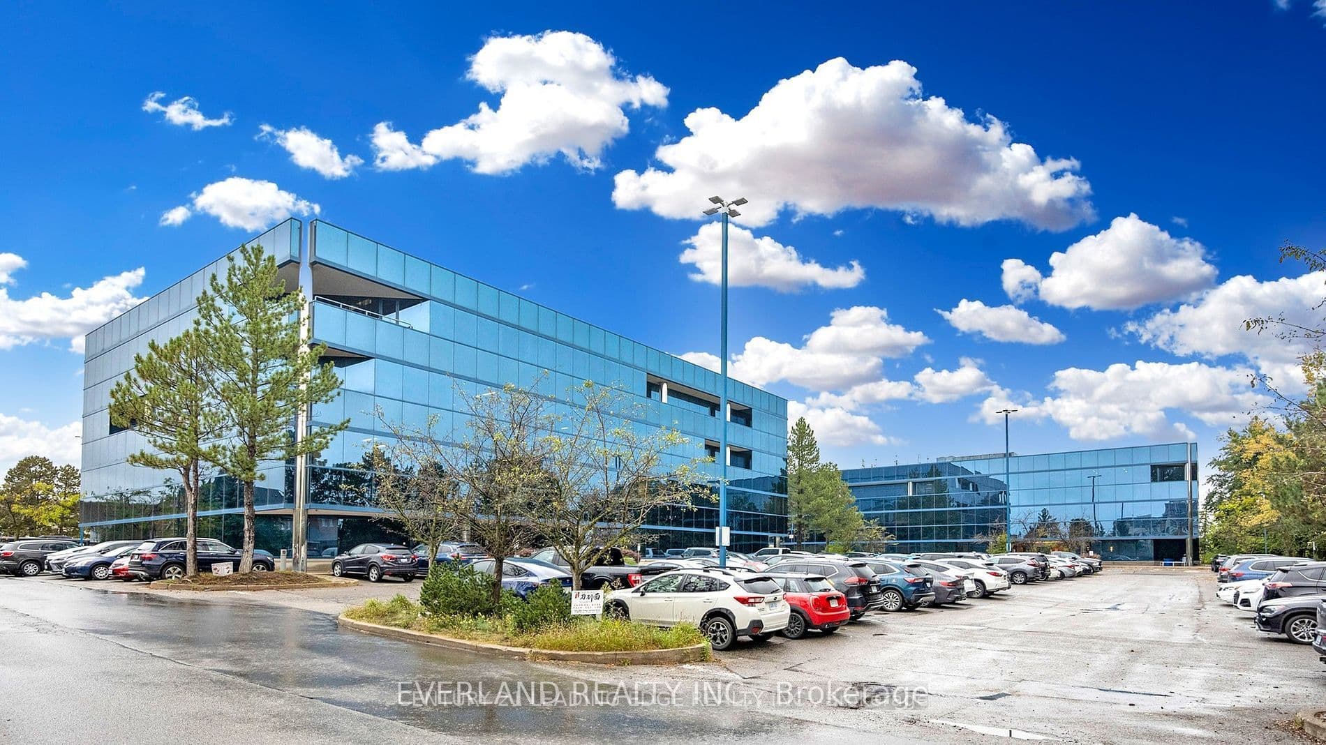 200 Town Centre Boulevard 402, Markham, ON L3R 8G5