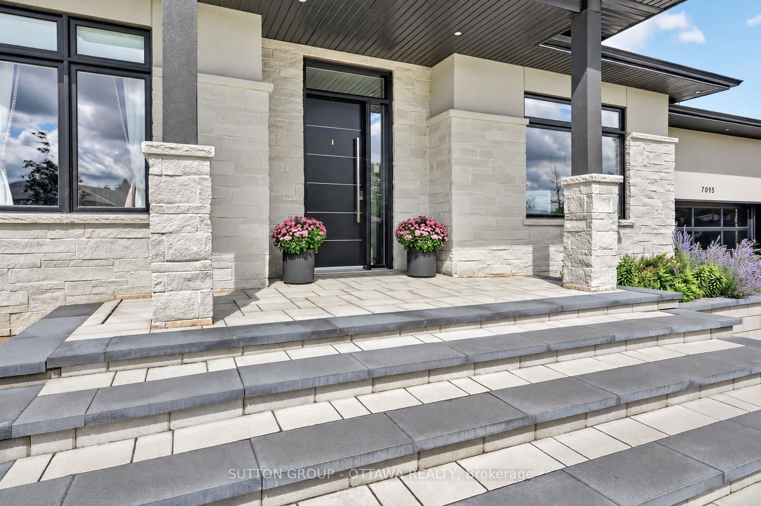 7095 Still Meadow Way, Greely - Metcalfe - Osgoode - Vernon and Area, ON K4P 1B8