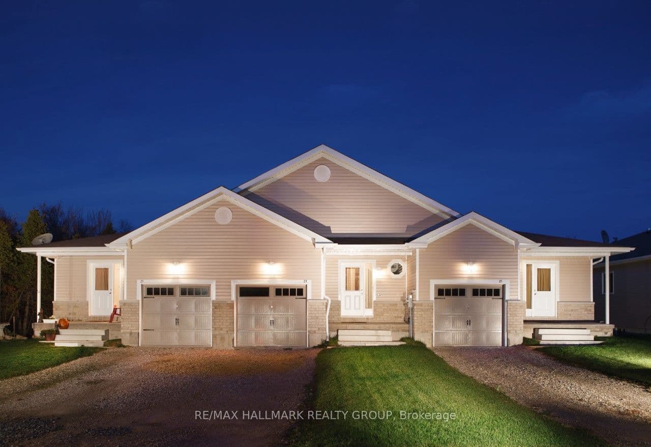21 Perthmore Street 21, Perth, ON K7H 3P1