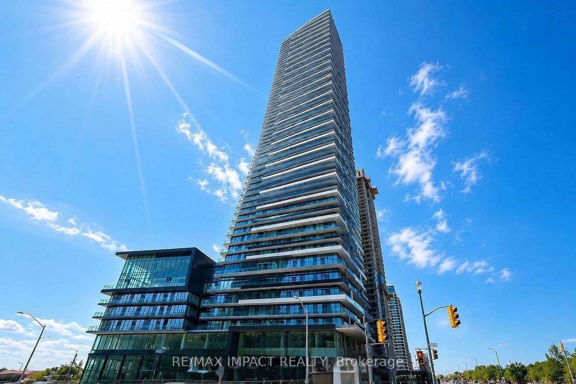 448 Burnhamthorpe Road W 201, Mississauga, ON L5B 0R4