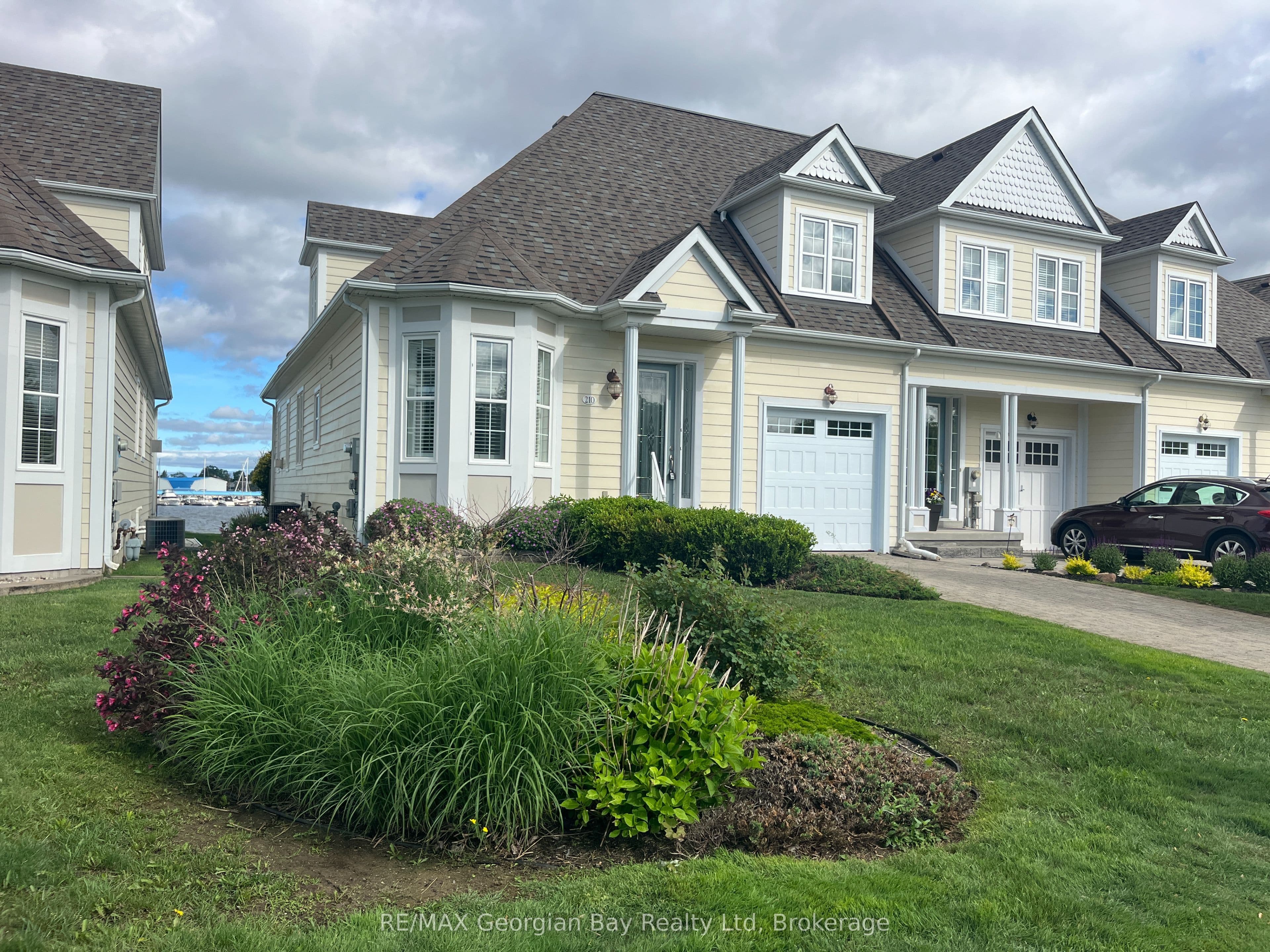 210 Wycliffe Cove, Tay, ON L0K 2A0
