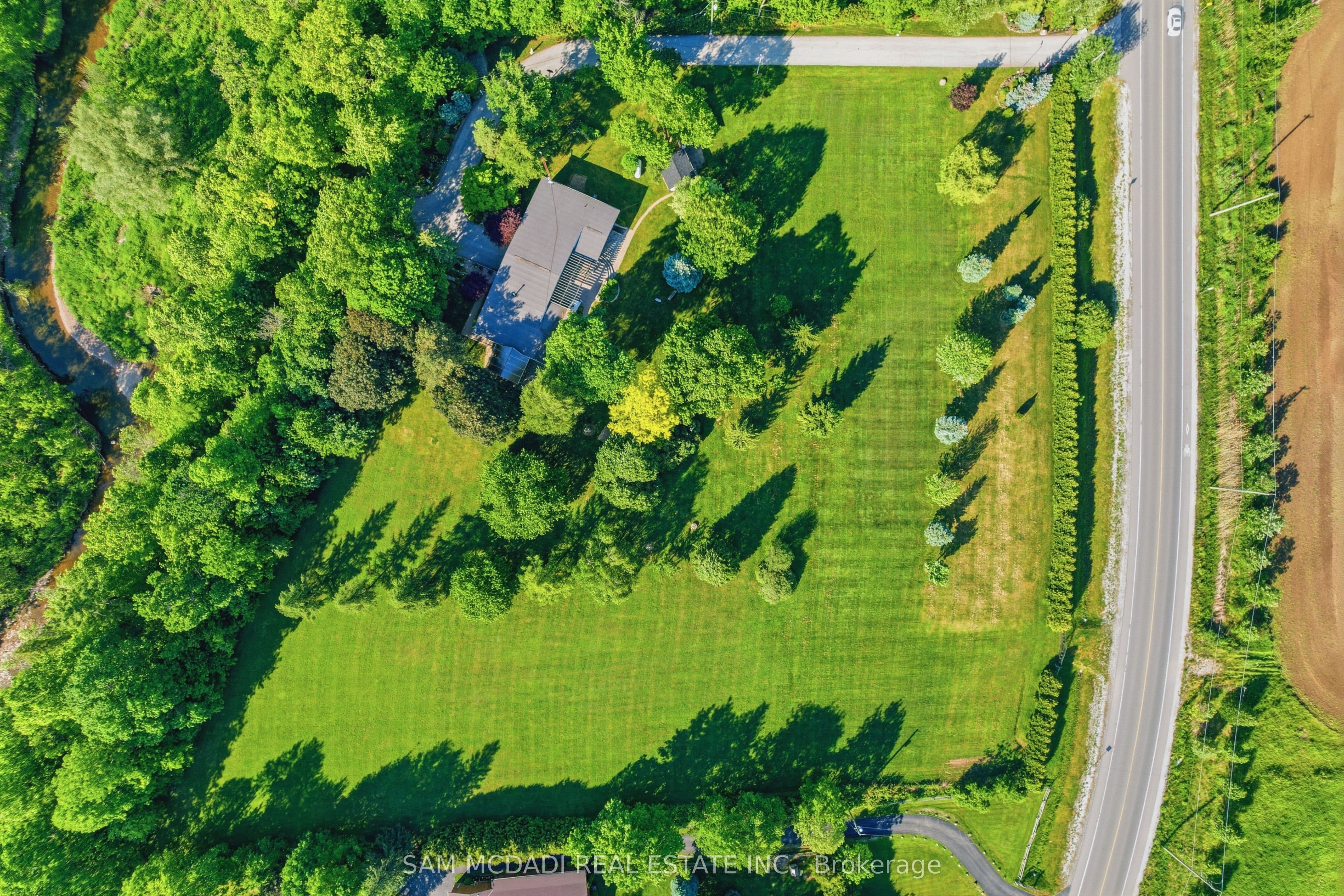 825 Lower Base Line W, Milton, ON L9E 0T3