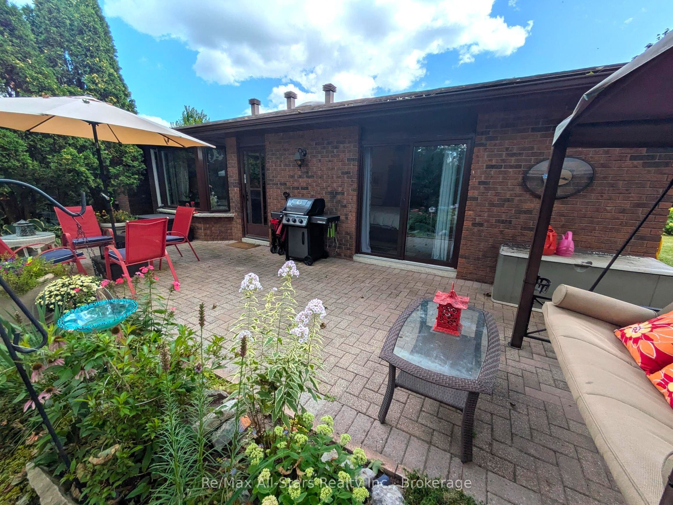 200 East Street S 501, Kawartha Lakes, ON K0M 1A0