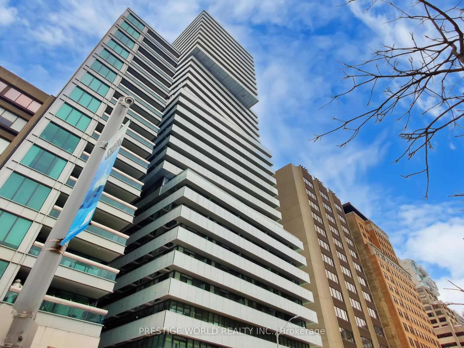 200 Bloor Street West Street W 1401, Toronto, ON M5S 1T8