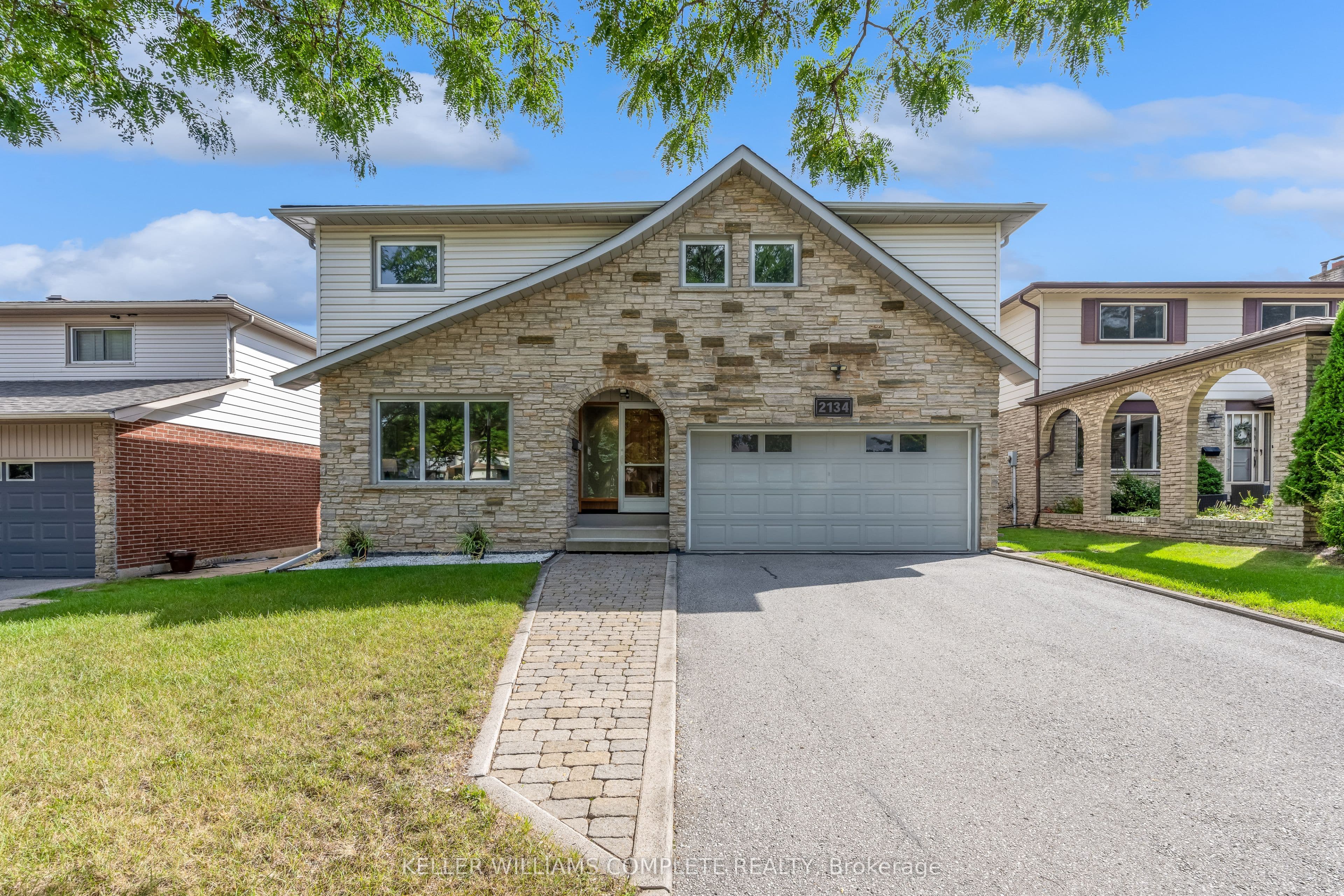 2134 CARTIER Crescent, Burlington, ON L7P 2Z5