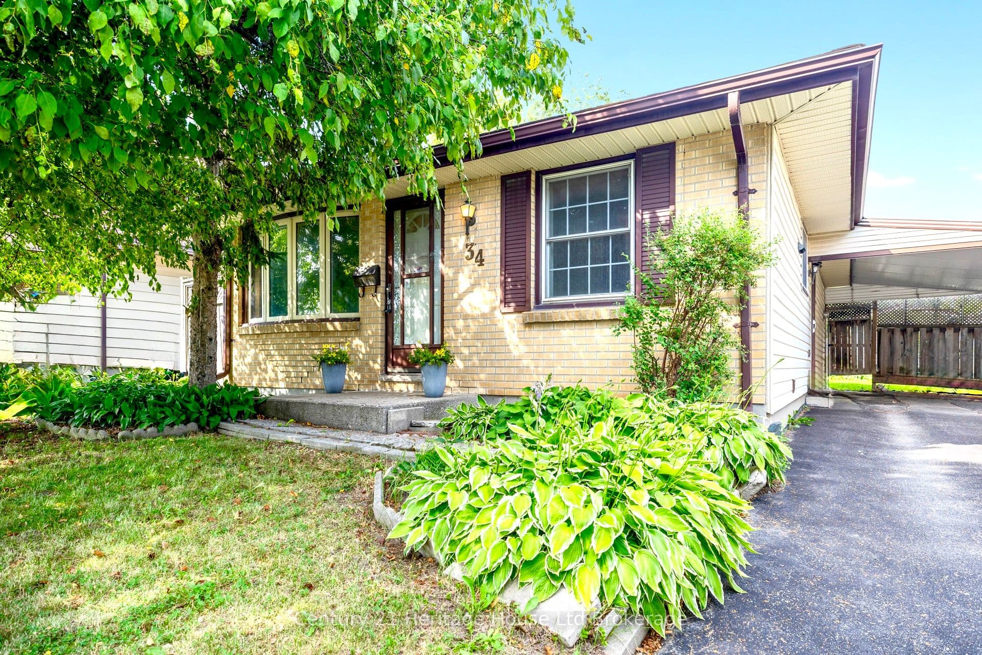 34 Dudley Crescent, London South, ON N6E 1S4