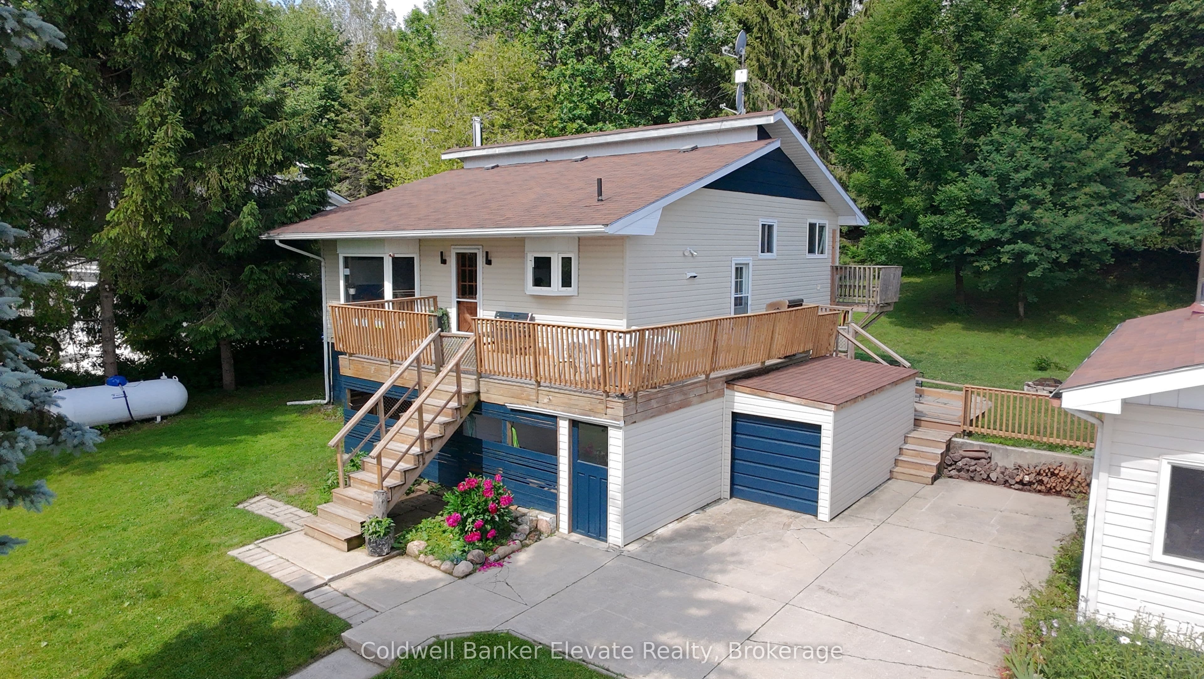 150 MacIntosh Drive, Georgian Bluffs, ON N0H 1S0