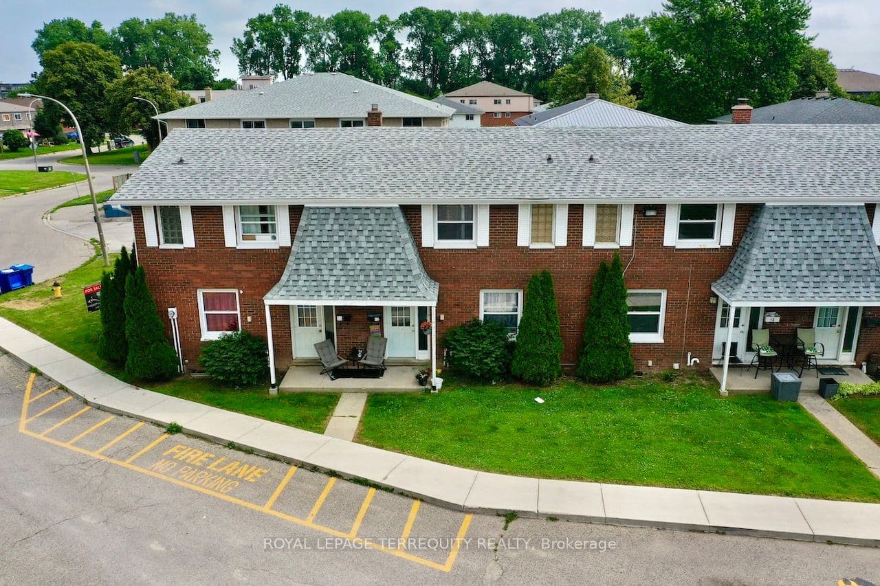 12 Orchard Place, Chatham-Kent, ON N7M 1A6