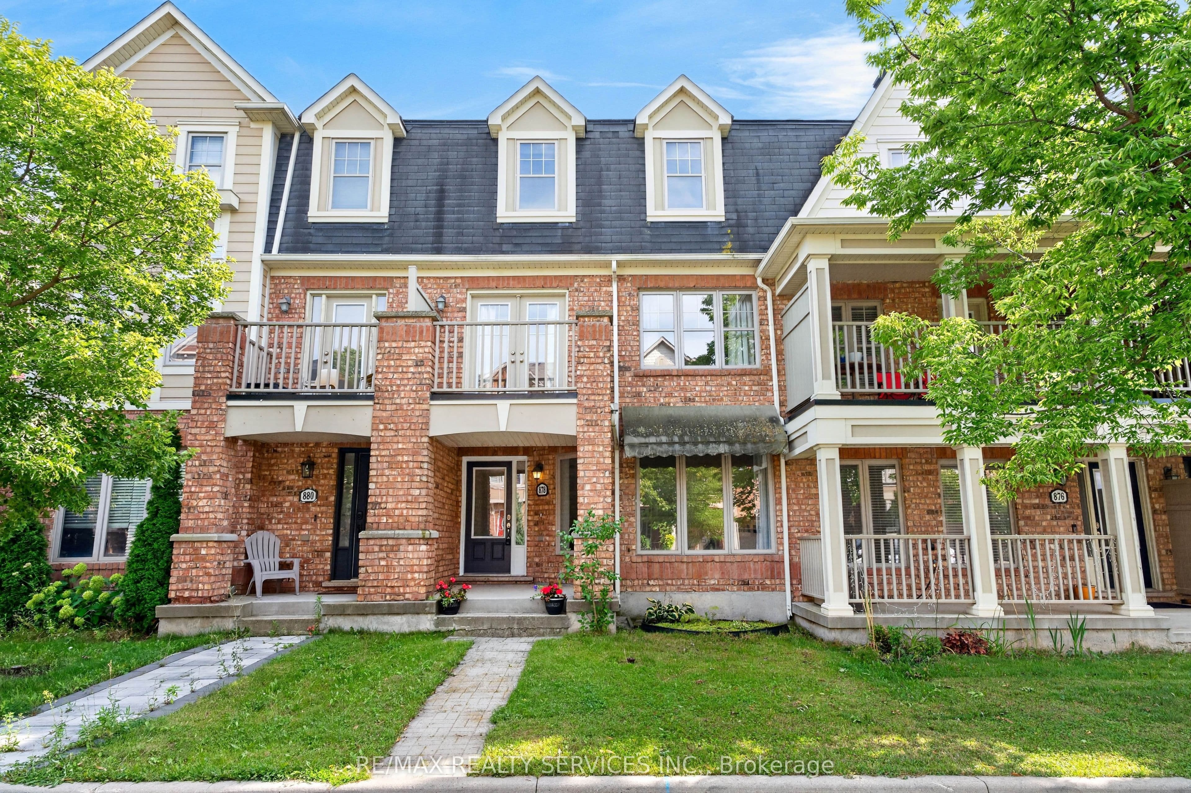 878 Jempson Path, Milton, ON L9T 0Z5