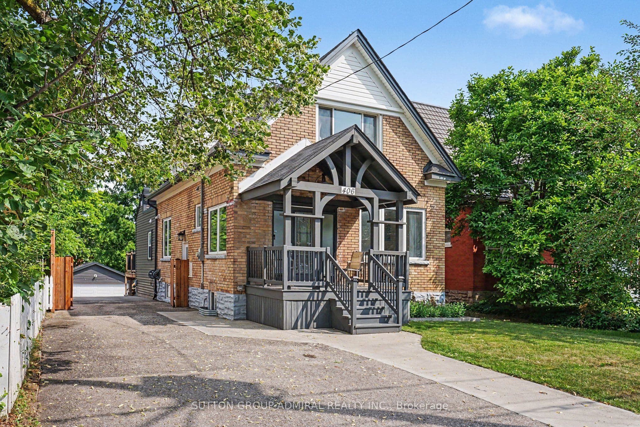 406 Stirling Avenue S, Kitchener, ON N2M 3H9
