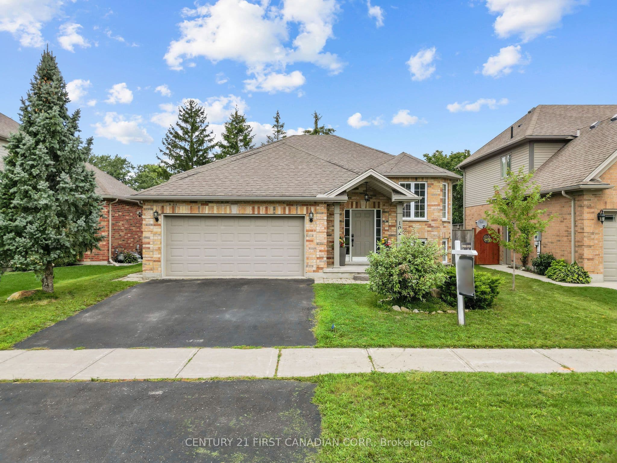 102 Watson Street, Lucan Biddulph, ON N0M 2J0