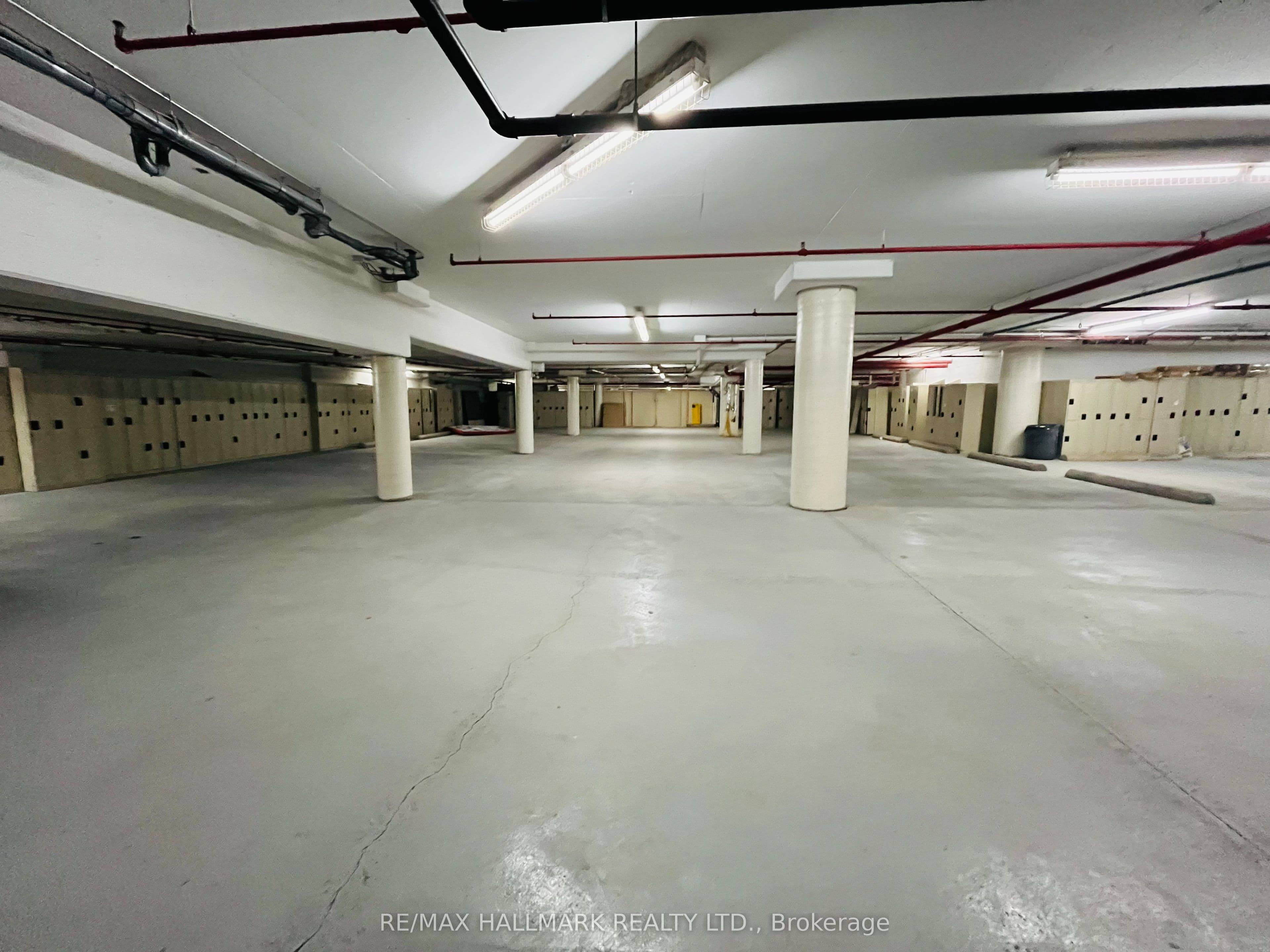 105 Gordon Baker Road, Toronto, ON M2H 3P8