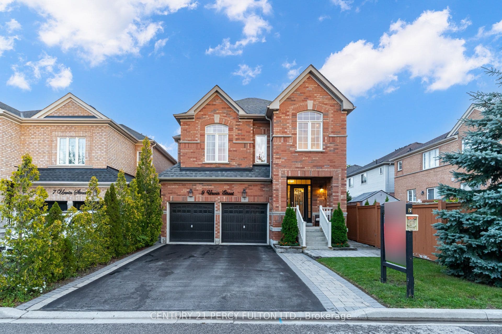 9 Urwin Street, Ajax, ON L1T 0G7