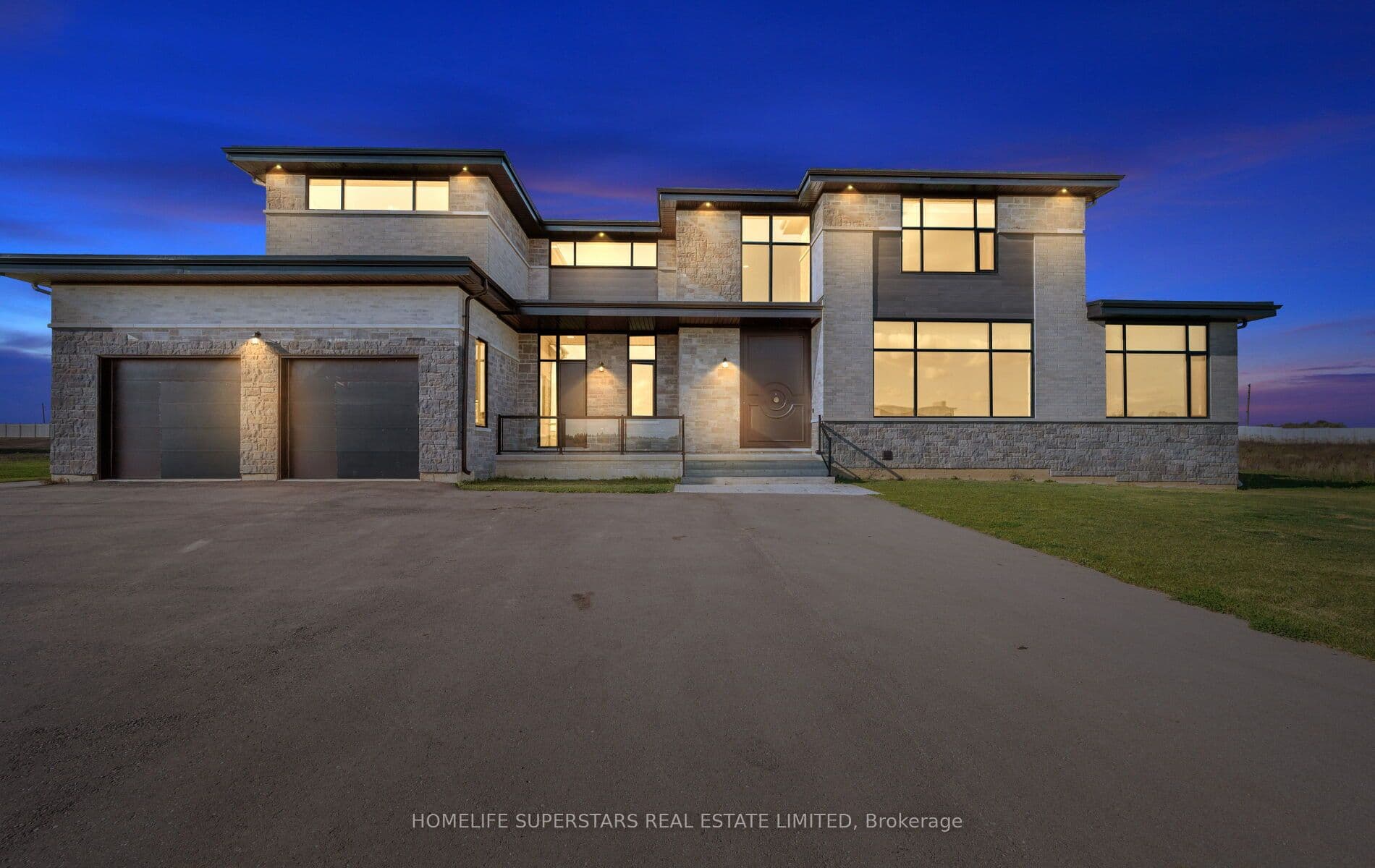 32 Sugarbush Court, Halton Hills, ON L7G 4S7
