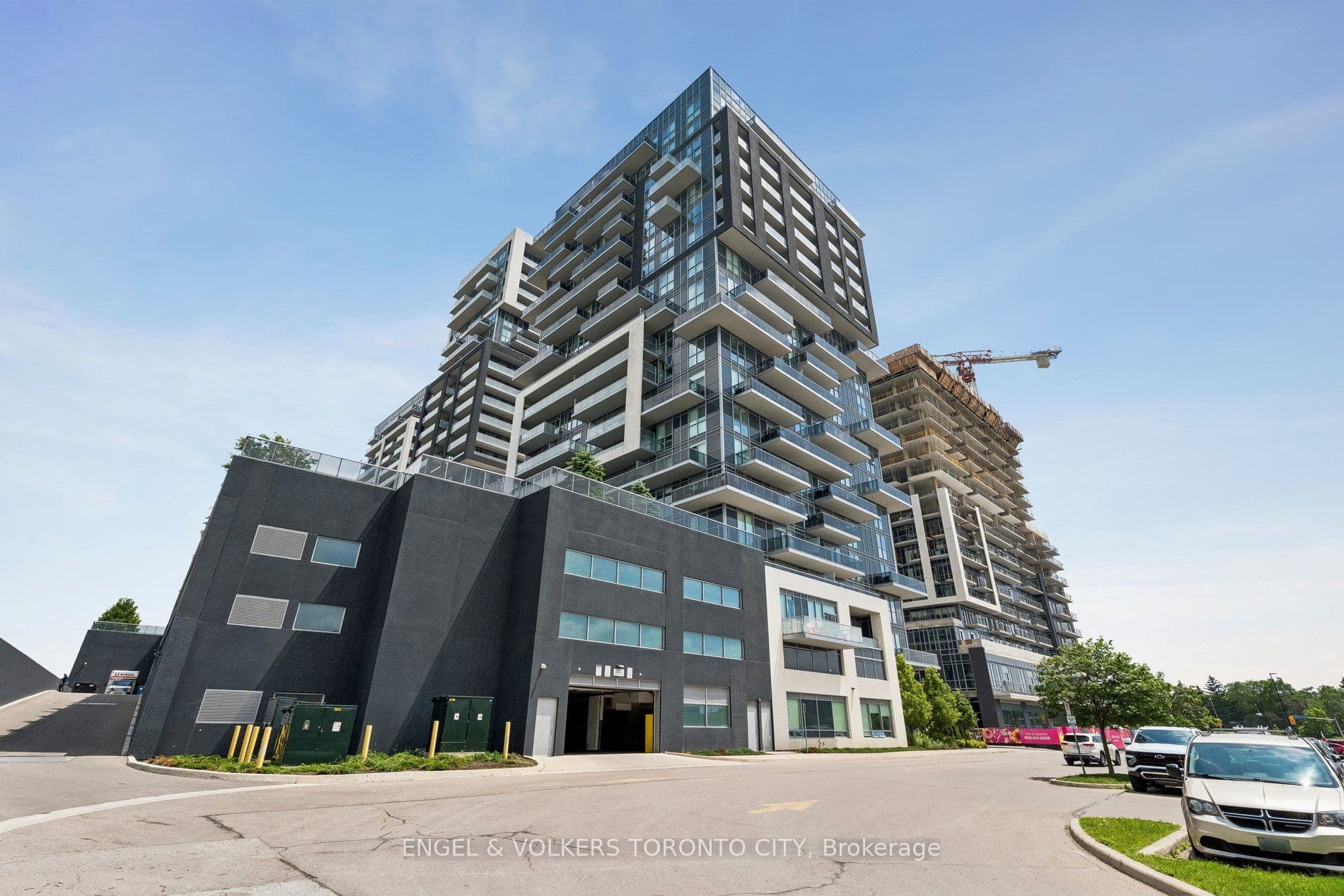 2087 Fairview Street 1404, Burlington, ON L7R 0E5