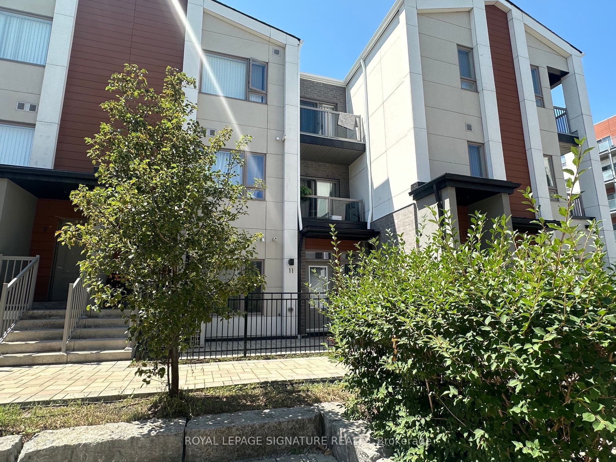 60 Orchid Place Drive 11, Toronto, ON M1B 0C4