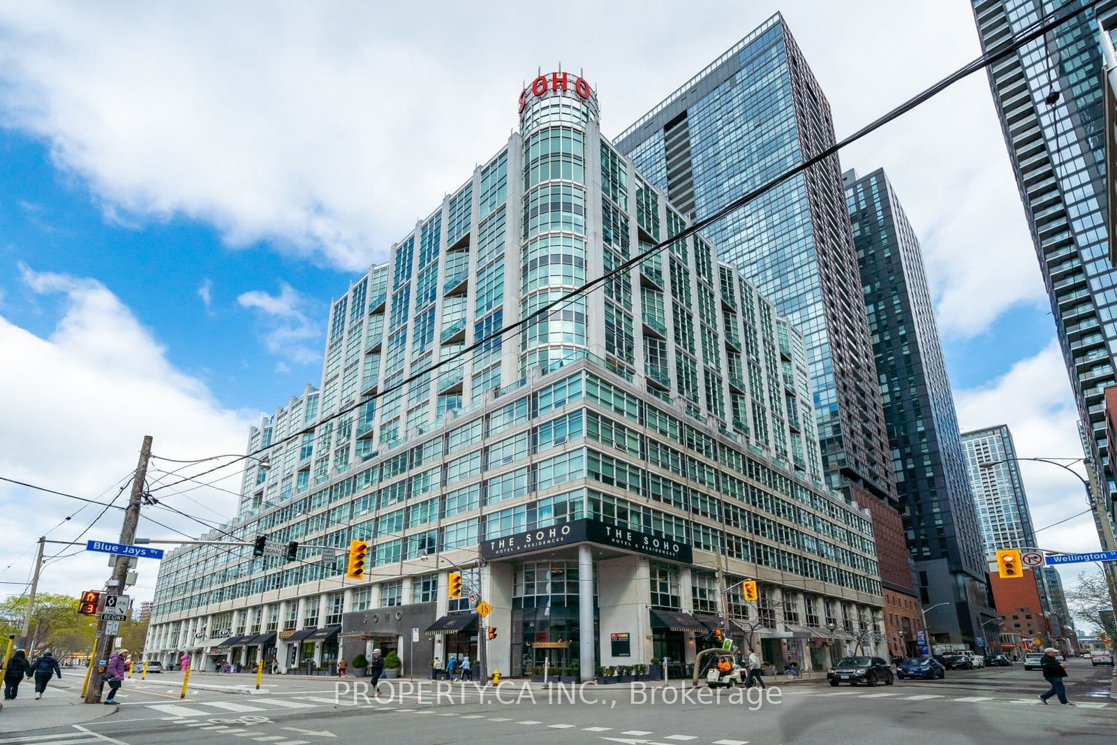 350 Wellington Street W 401, Toronto, ON M5V 3W9