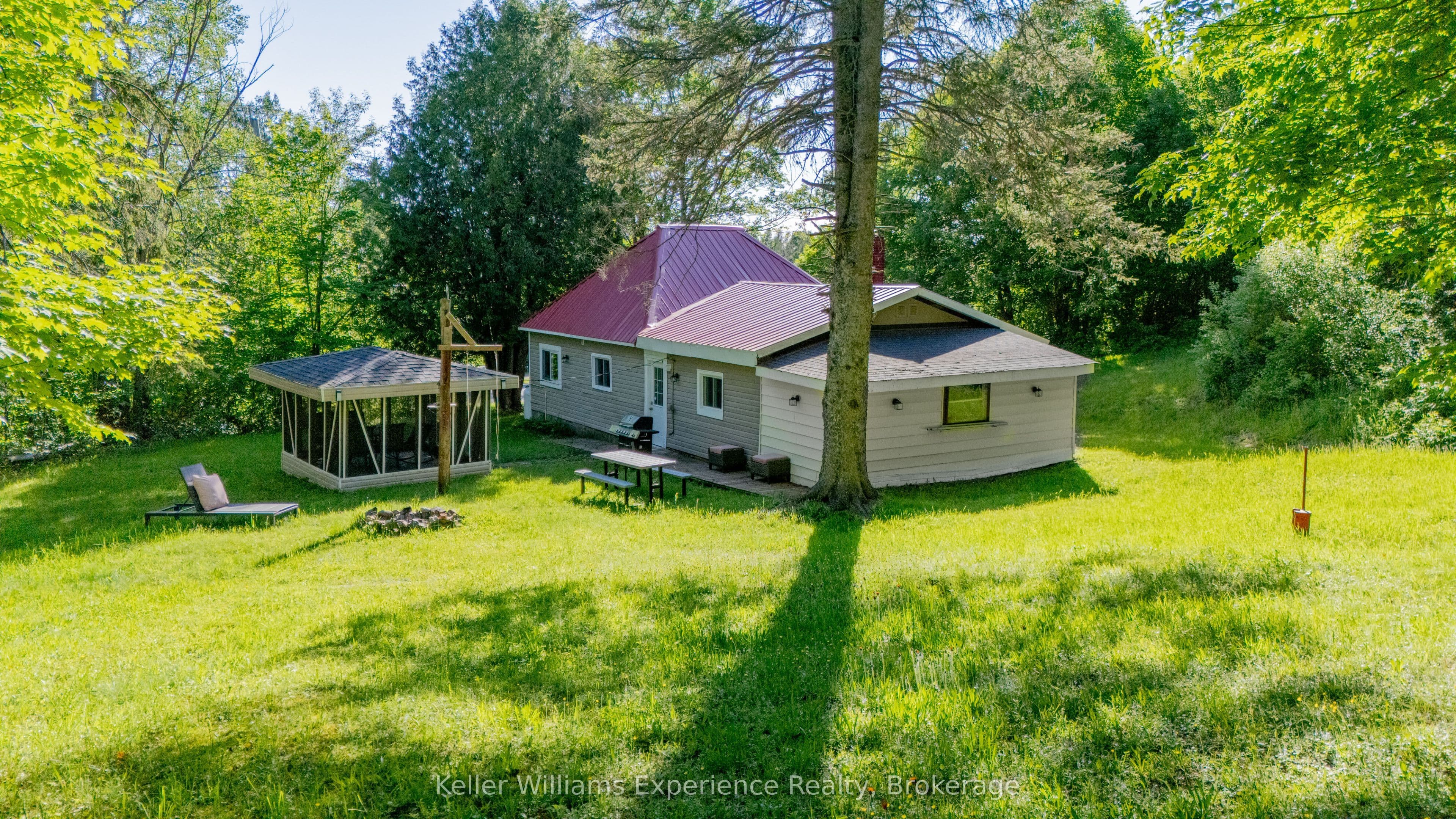 1755 592 Highway, Perry, ON P0A 1J0