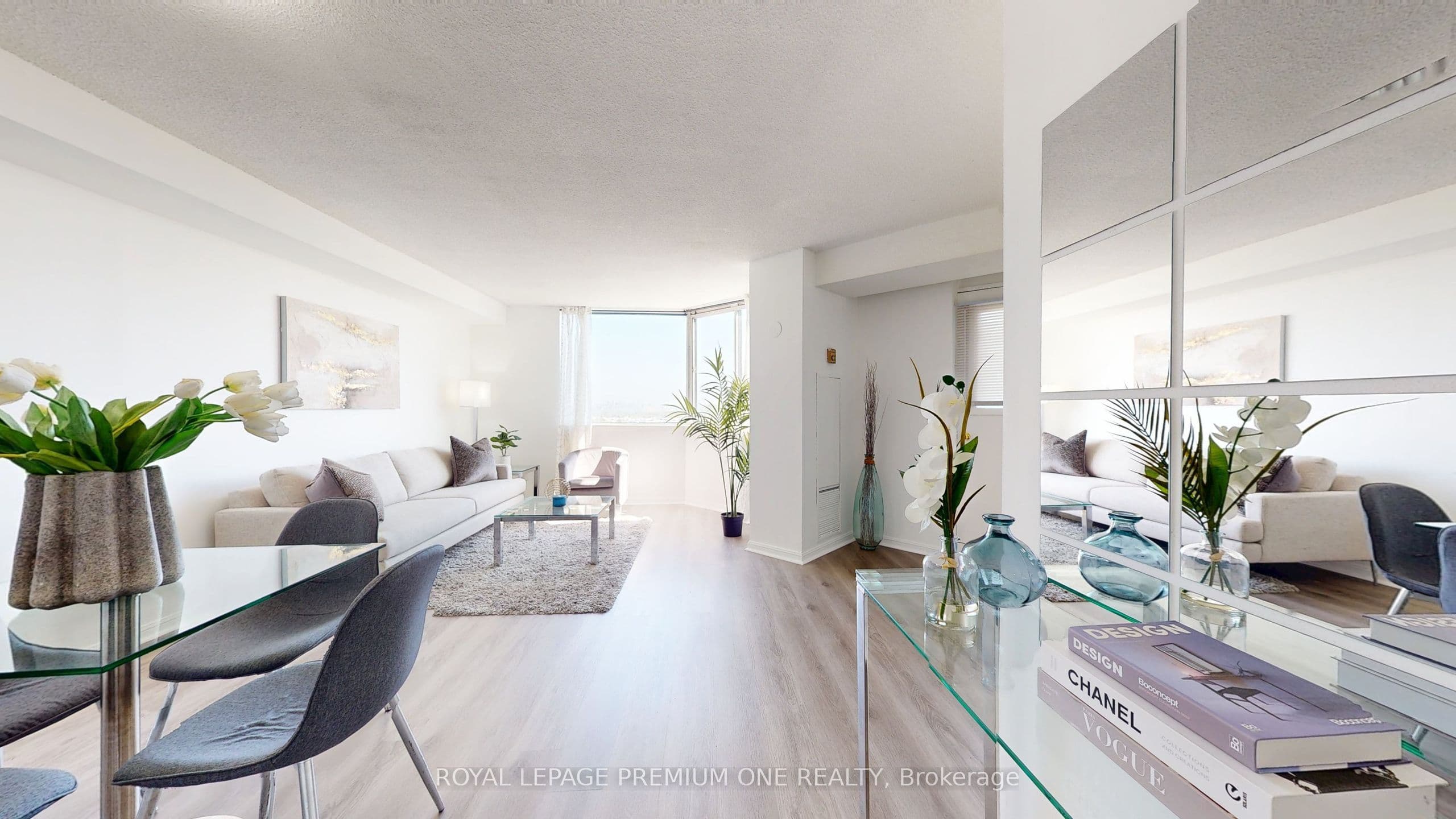 234 Albion Road 2102, Toronto, ON M9W 6A5