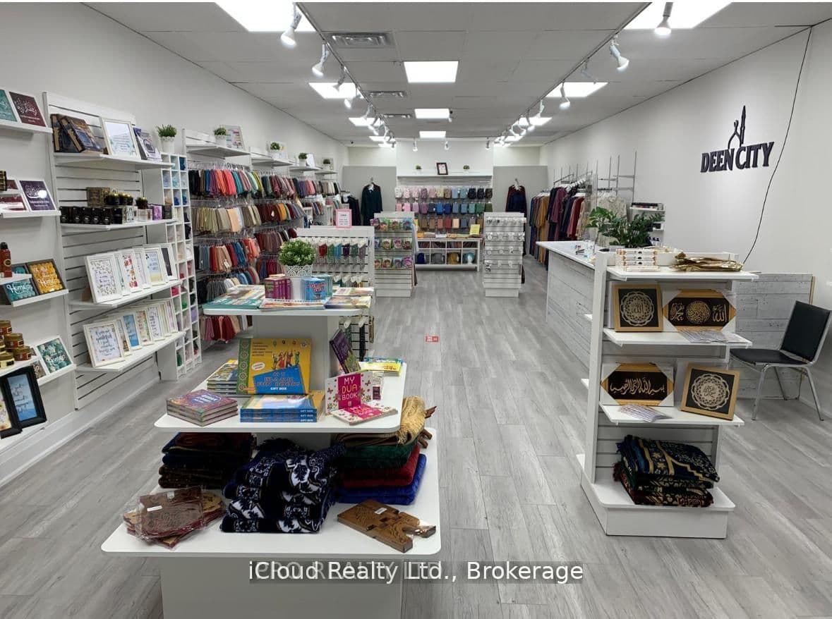 2645 Liruma Road 5, Mississauga, ON L5K 1Y9