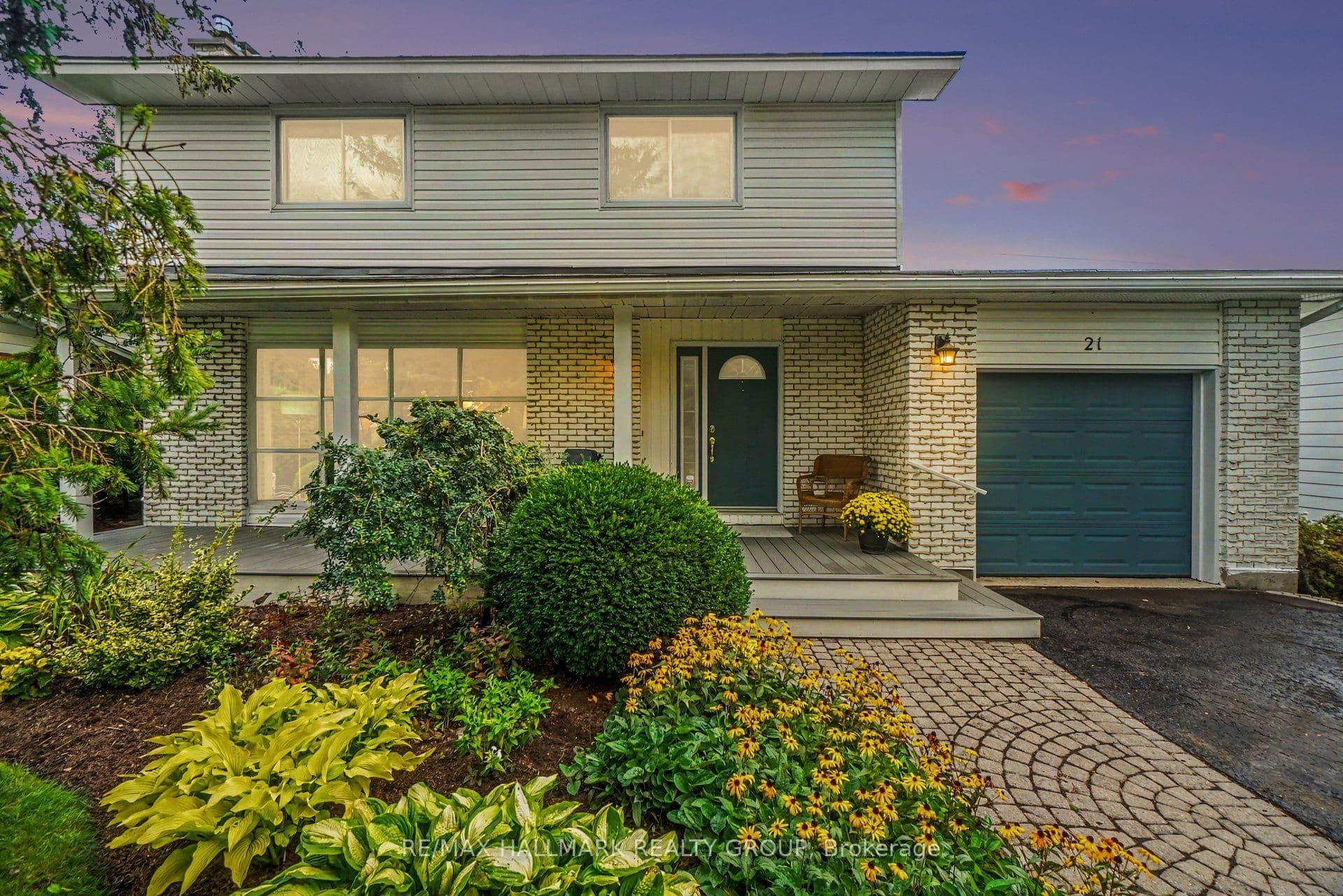 21 Cremona Crescent, South of Baseline to Knoxdale, ON K2G 0Z9