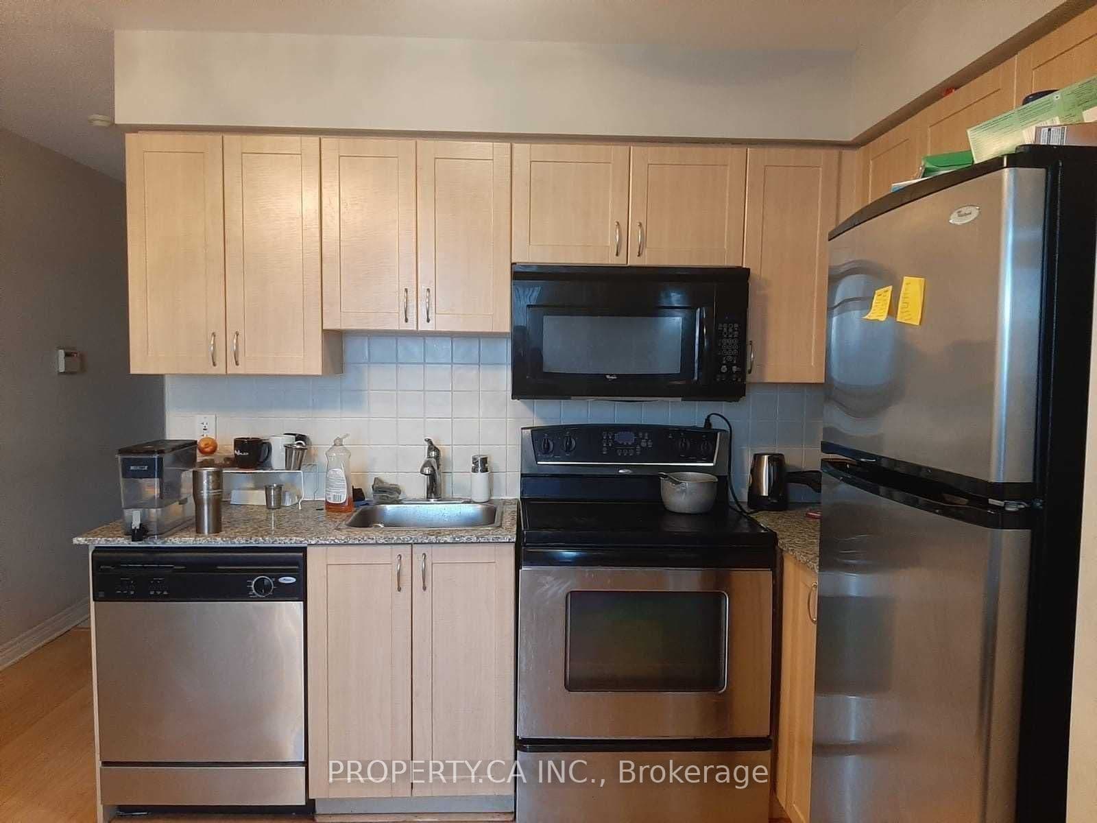 15 North Park Road 817, Vaughan, ON L4J 0A1