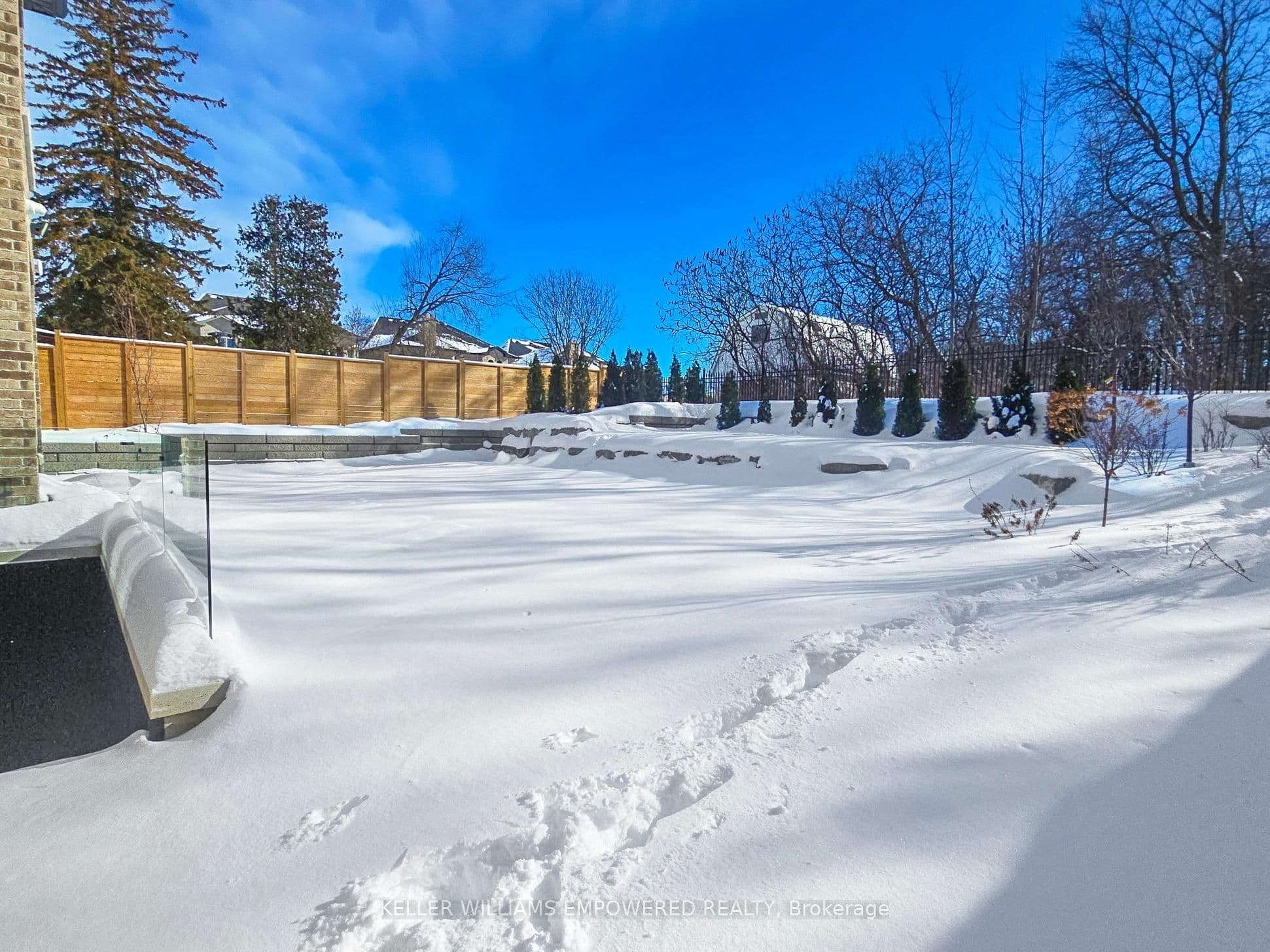 69 Snively Street, Richmond Hill, ON L4E 3E7