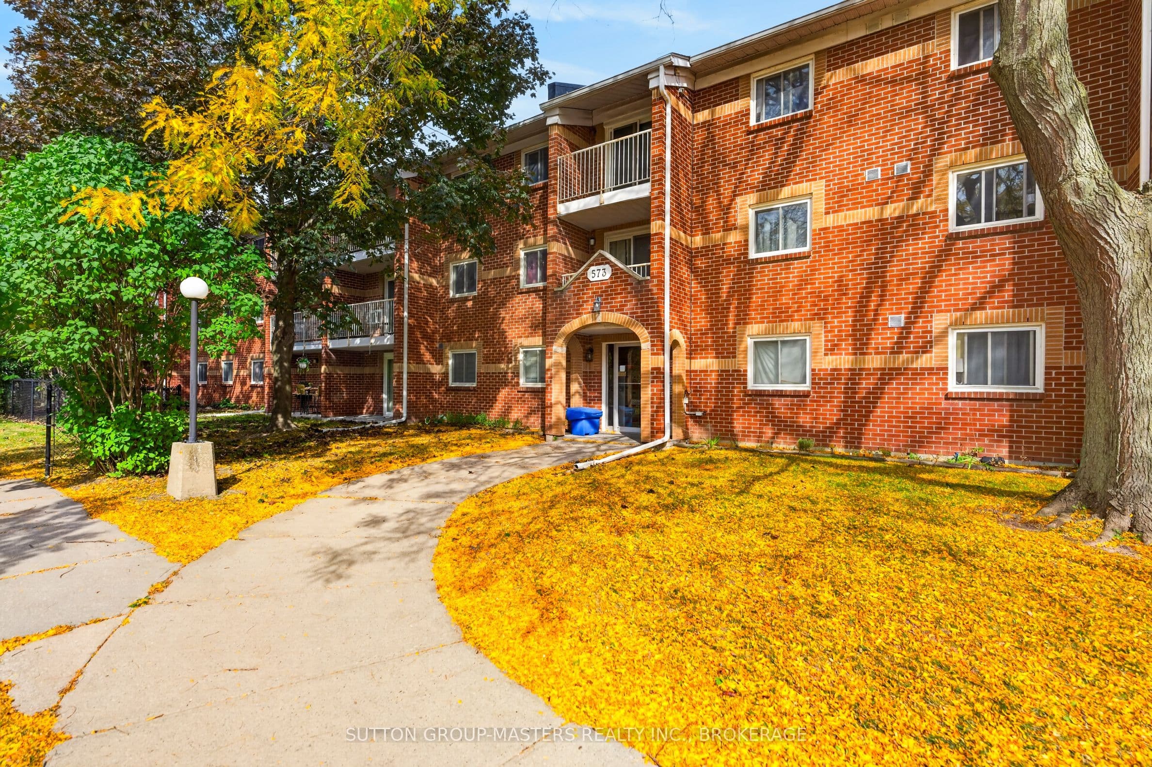 573 Armstrong Road 101, Kingston, ON K7M 8J8
