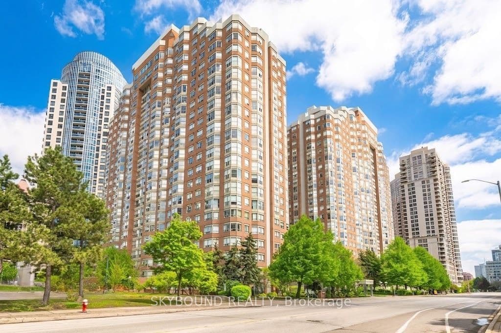 335 Webb Drive 1803, Mississauga, ON L5B 4A1