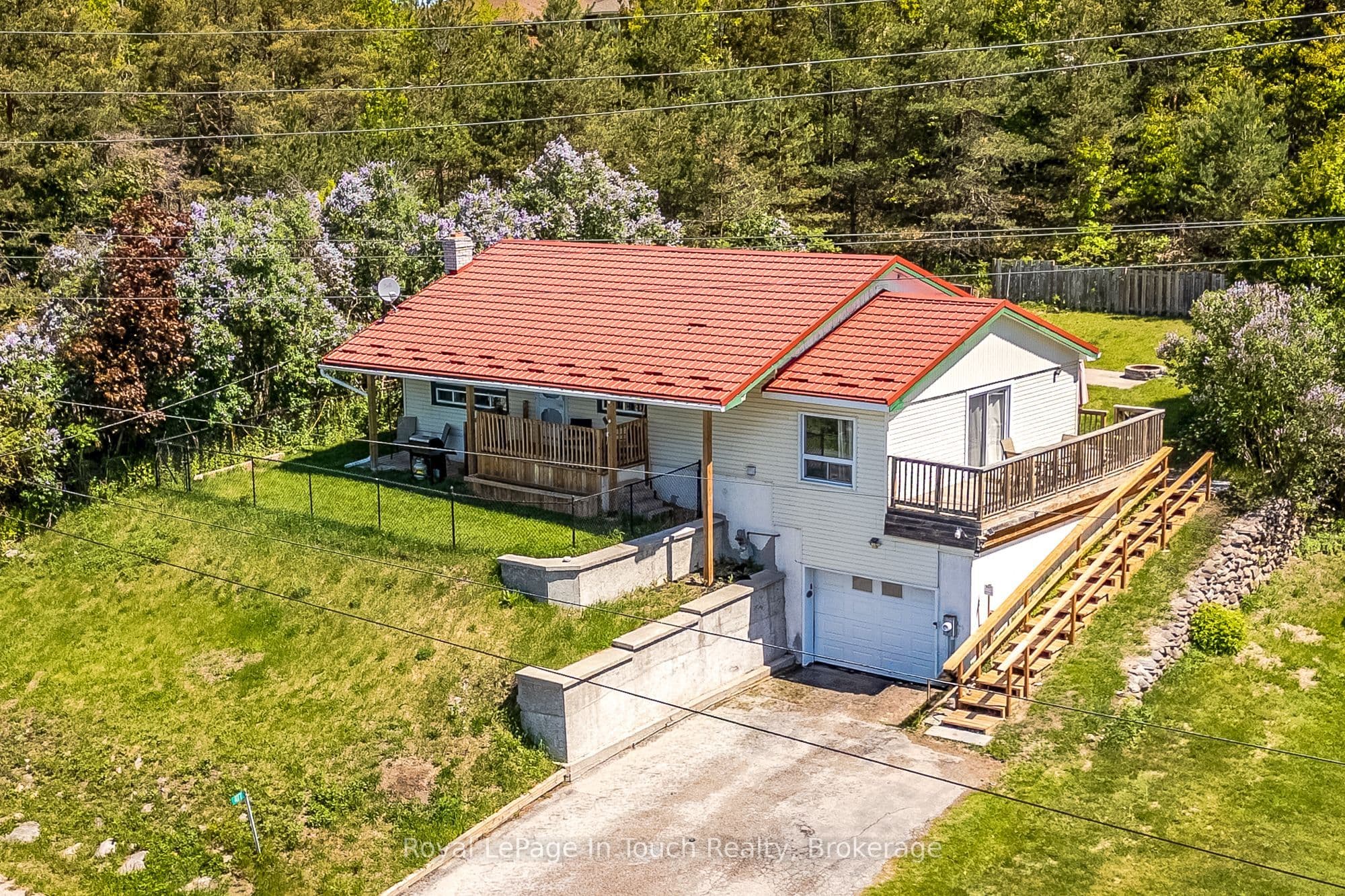 477 Murray Road, Penetanguishene, ON L9M 2H8