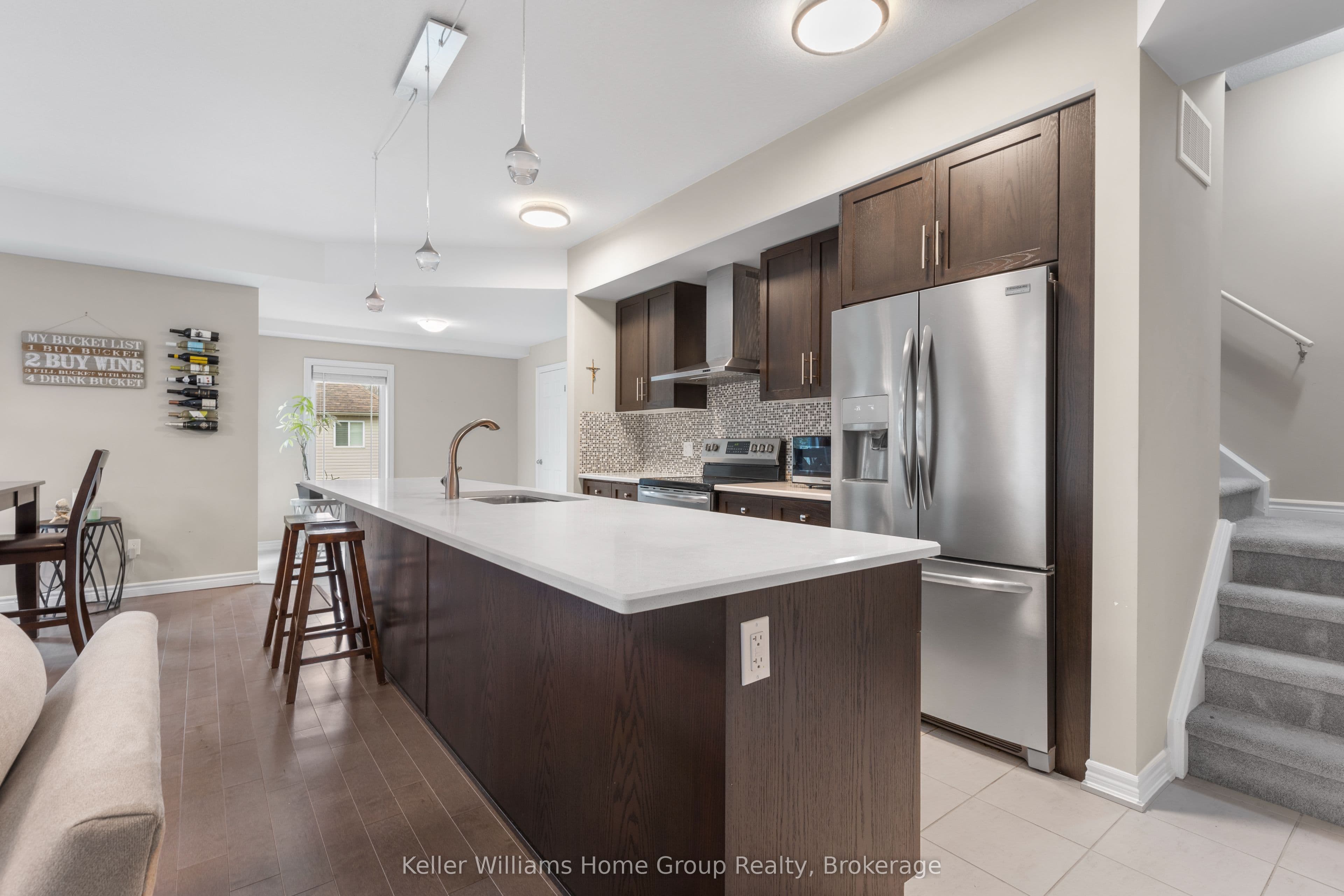 107 Westra Drive 35, Guelph, ON N1K 0A5