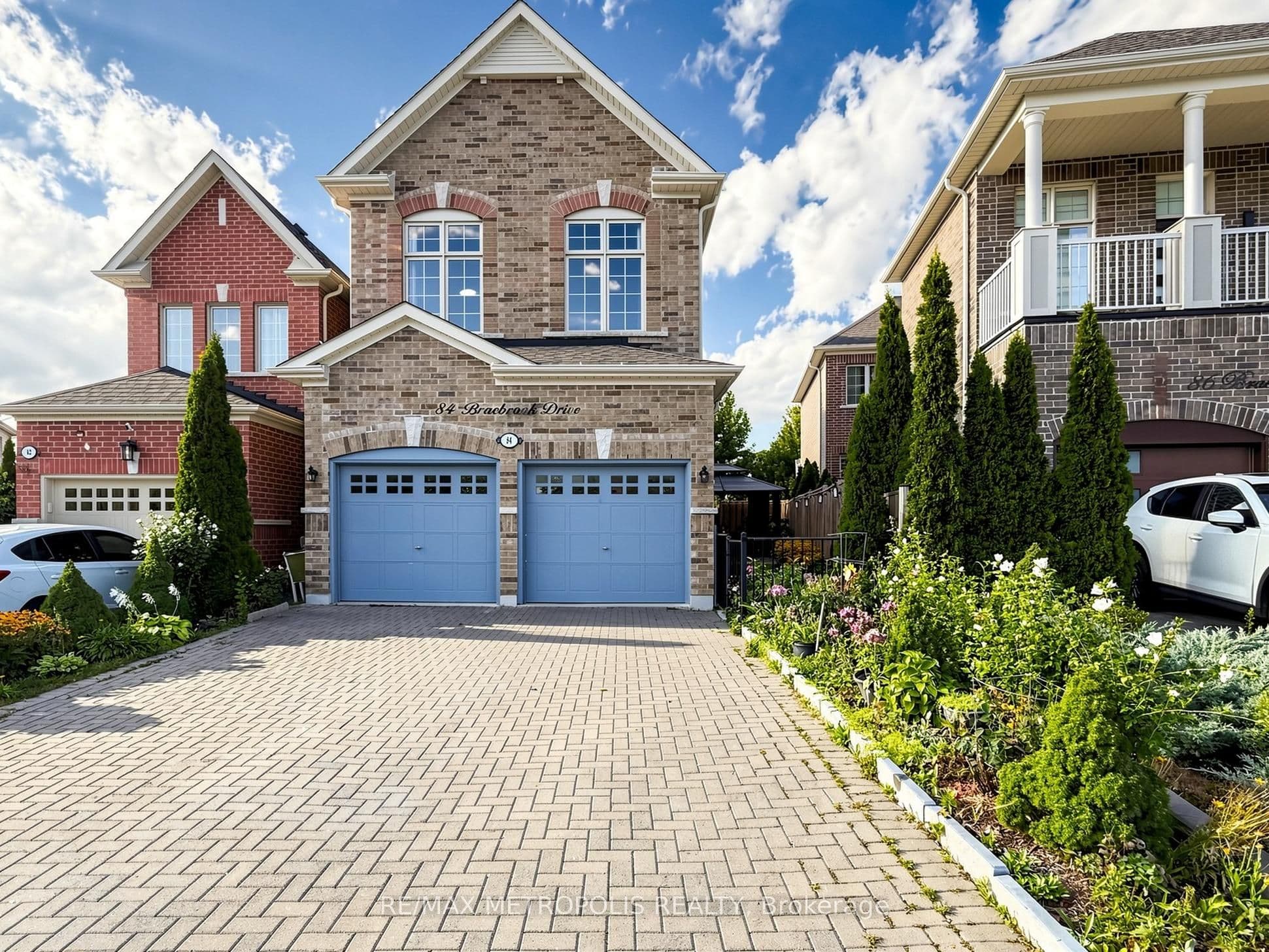 84 Braebrook Drive, Whitby, ON L1R 0M9