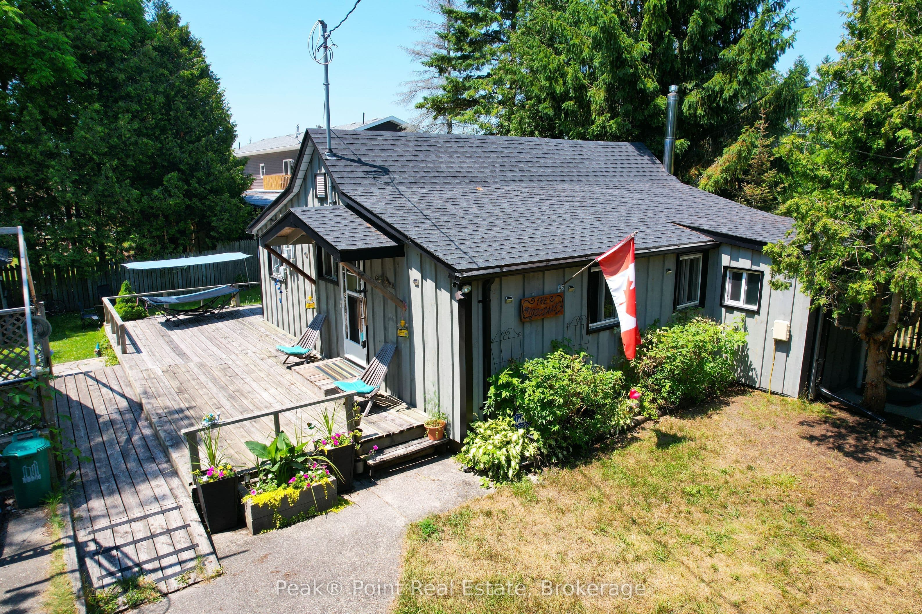 36 Barrie Avenue, South Bruce Peninsula, ON N0H 2G0