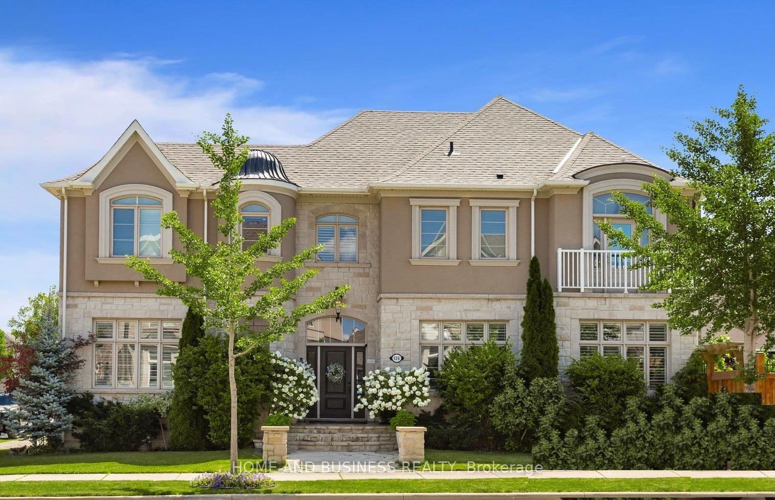 126 Mcwilliams Crescent, Oakville, ON L6M 0W4