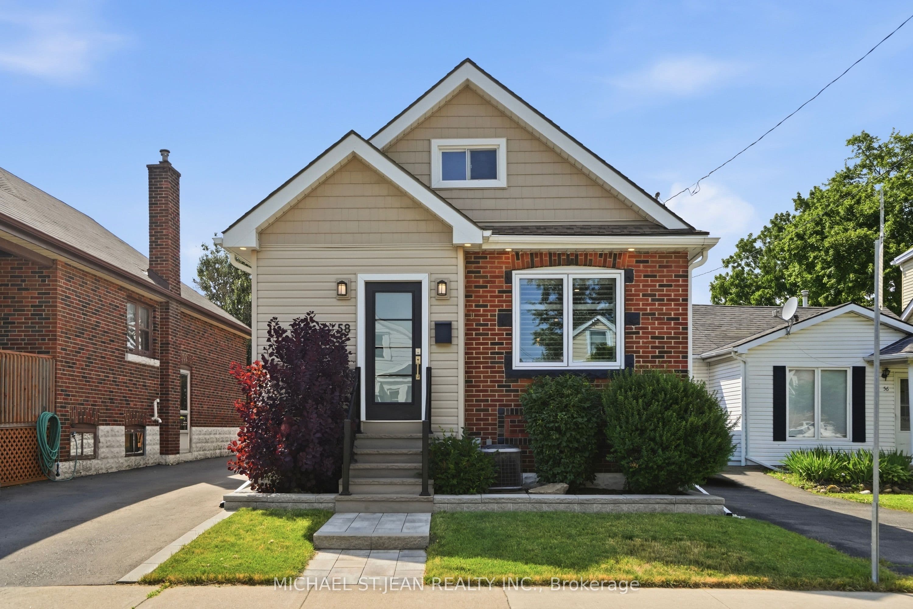 58 Tragina Avenue S, Hamilton, ON L8K 2Z3