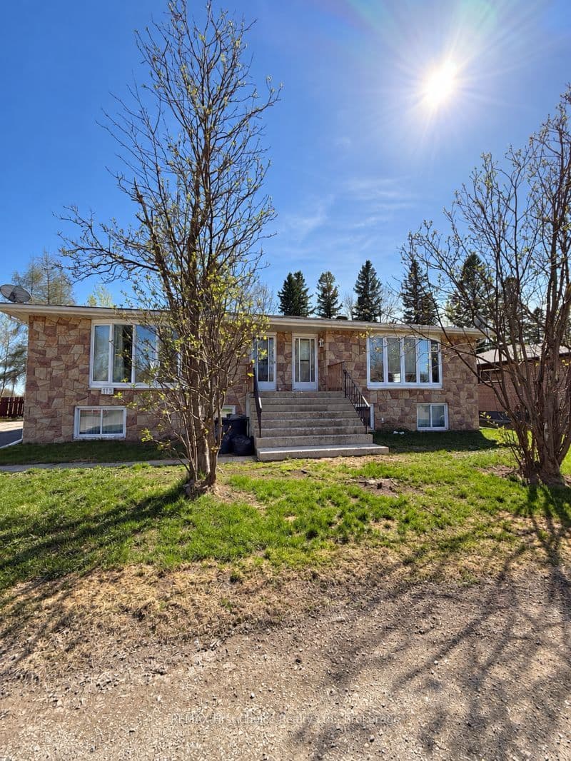 113 Cedar Crescent, Greenstone, ON P0T 2A0
