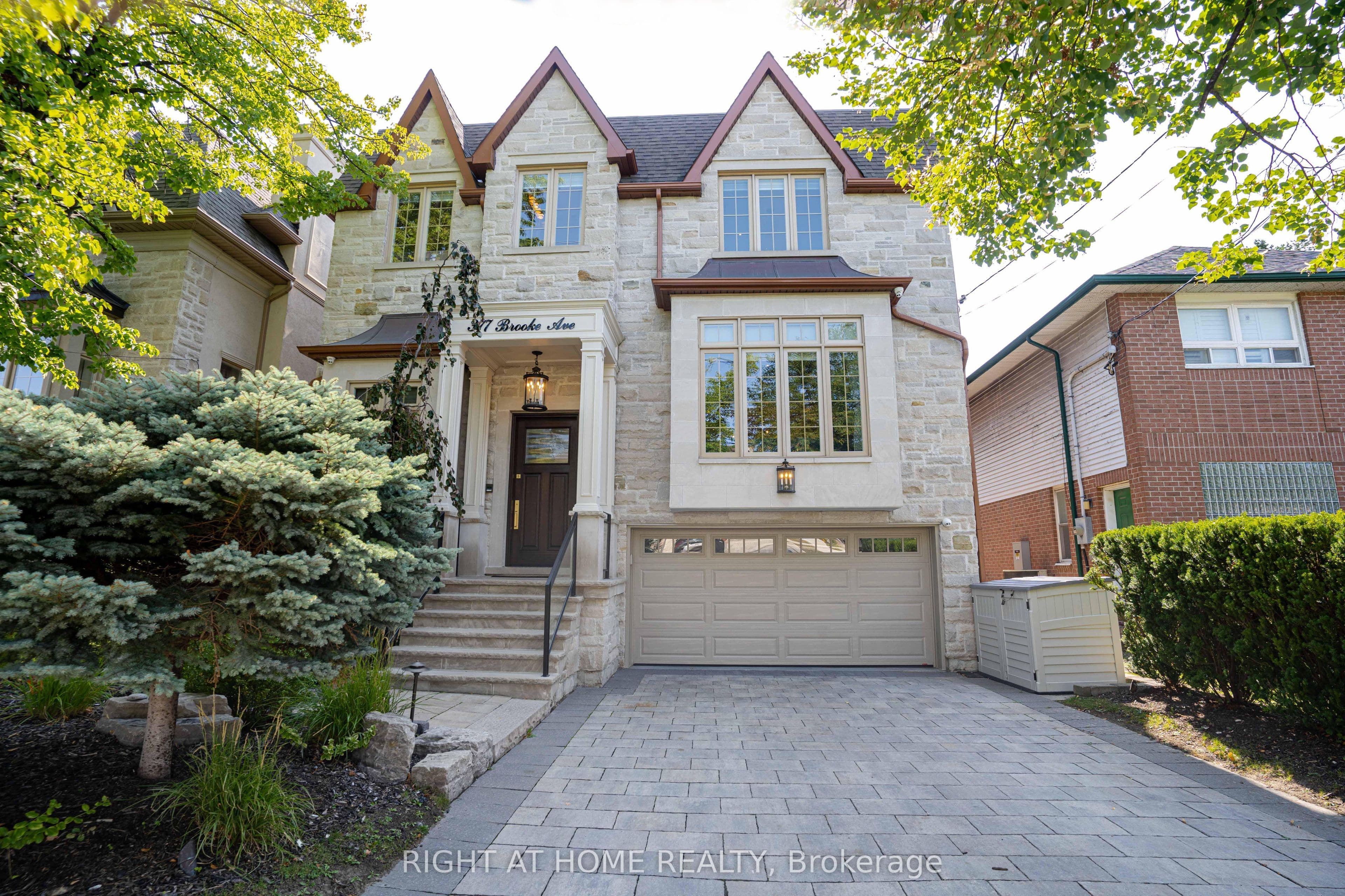 377 Brooke Avenue, Toronto, ON M5M 2L5