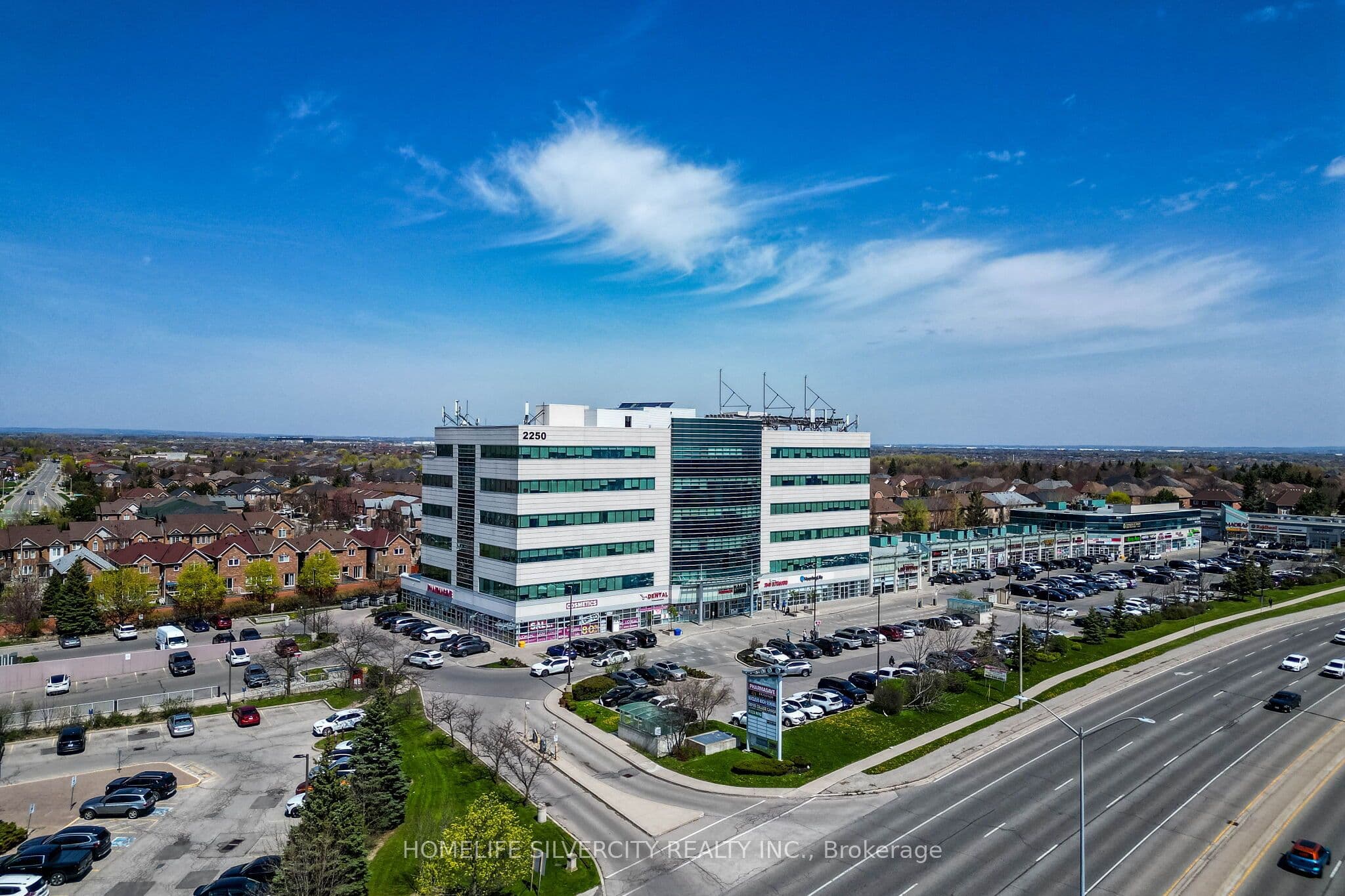 2250 Bovaird Drive E, Brampton, ON L6R 3J5