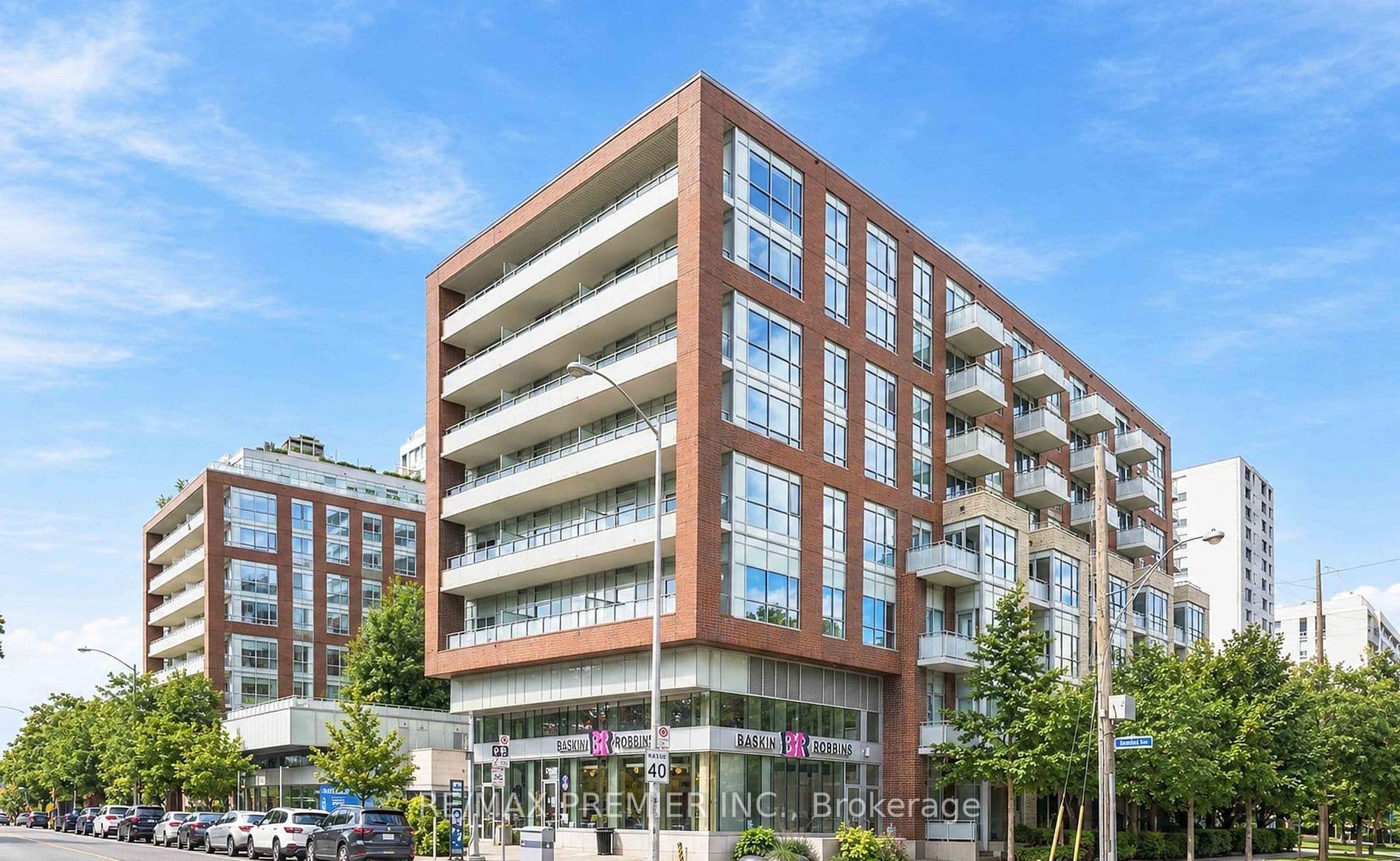 1830 Bloor Street W 416, Toronto, ON M6P 0A2