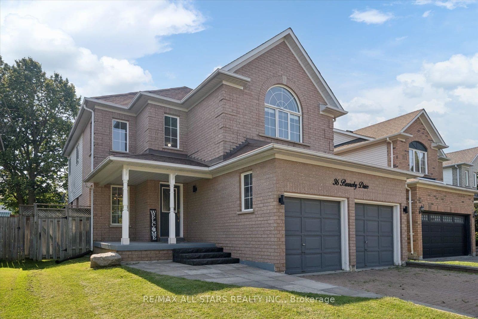 36 Burnaby Drive, Georgina, ON L4P 3Z1