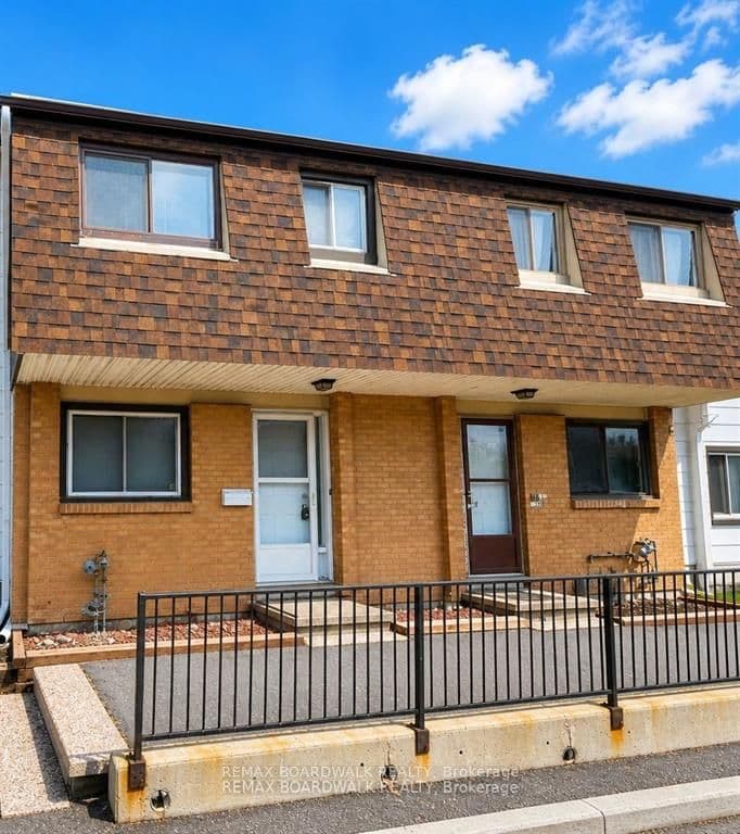 53J Sumac Street, Beacon Hill North - South and Area, ON K1J 7T7