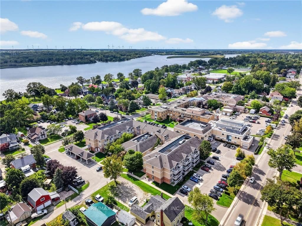 317 Lock Street W 113, Haldimand, ON N1A 0A1