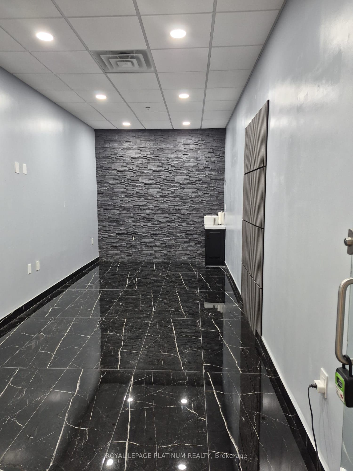7215 Goreway Drive 1C29, Mississauga, ON L4T 2T9